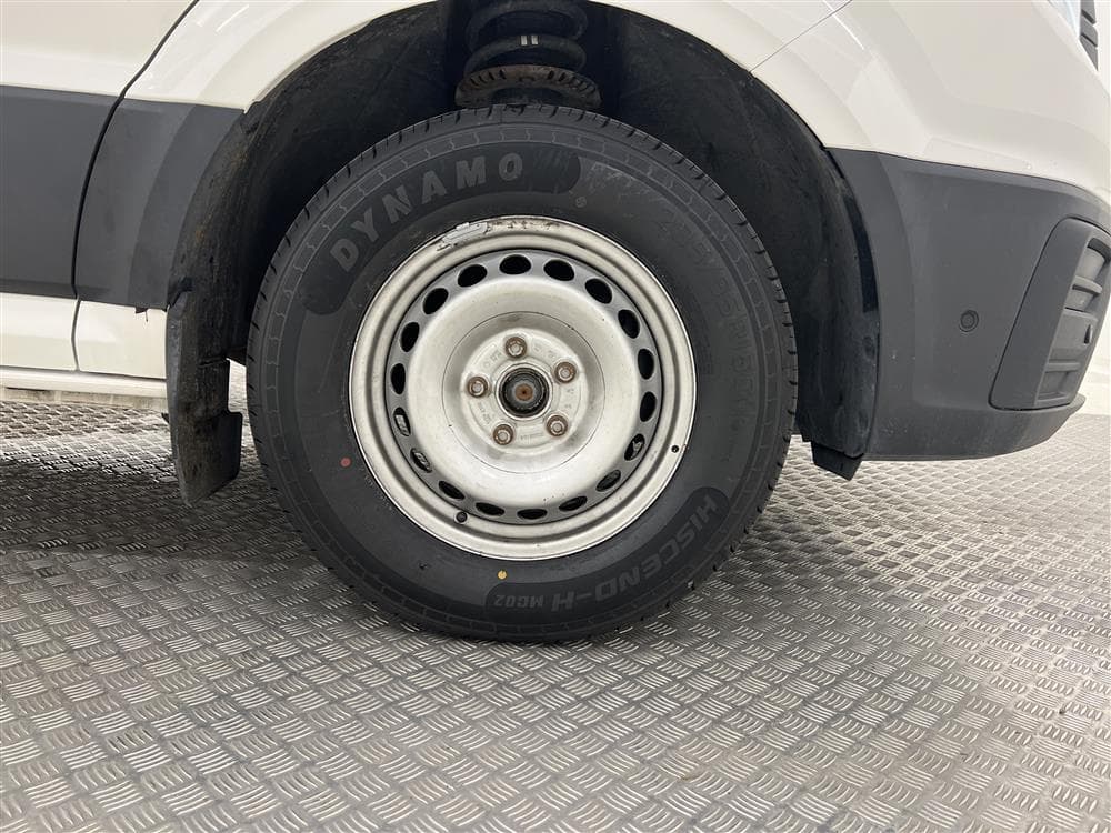 Volkswagen Crafter 2.0 TDI 4M 177hk L2h2 Diff Värmare Moms  interiör
