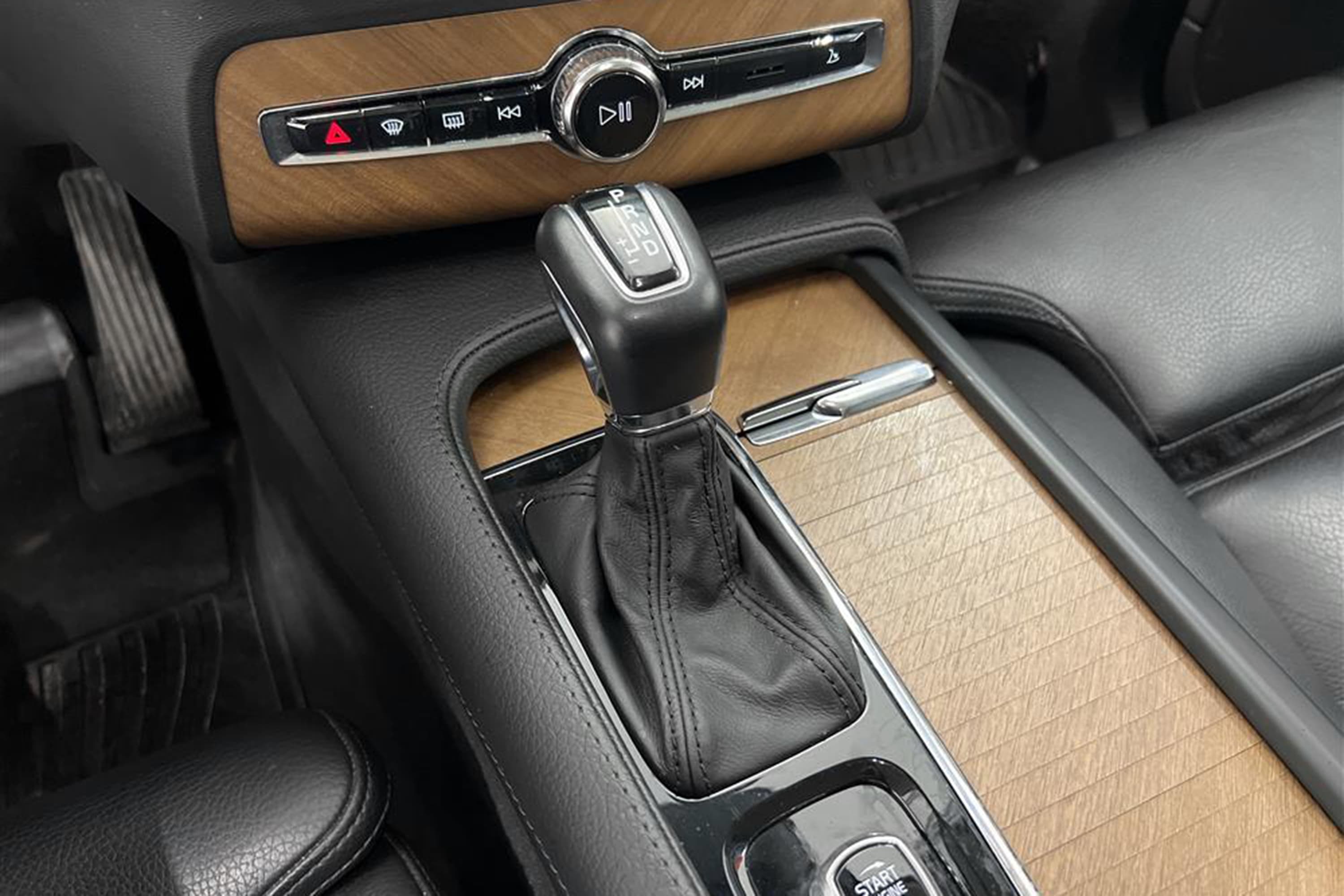 Volvo XC90 T5 AWD 250hk Inscription 7-sits Värmare Kamera  interiör