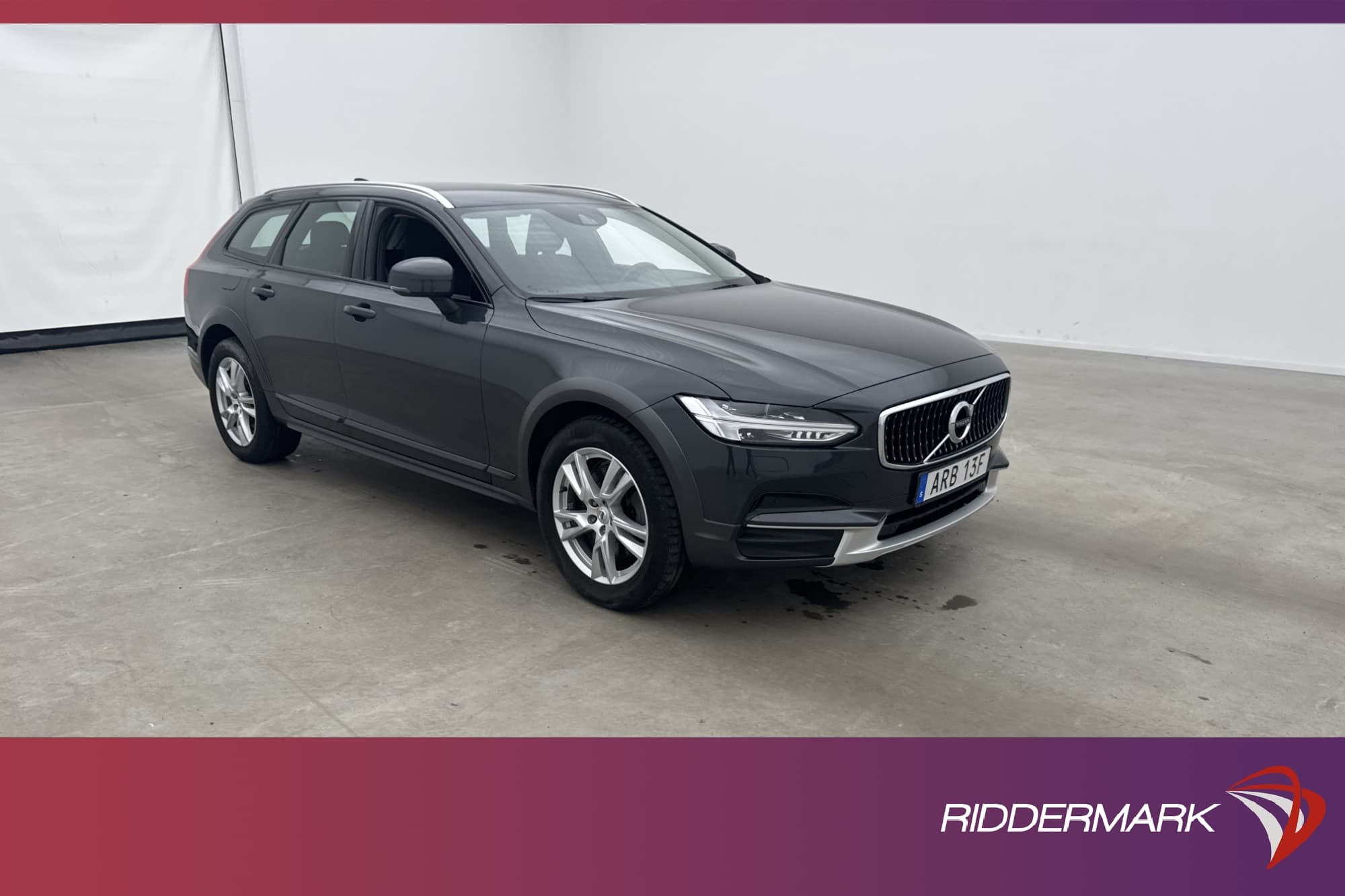 Volvo V90 Cross Country D4 AWD