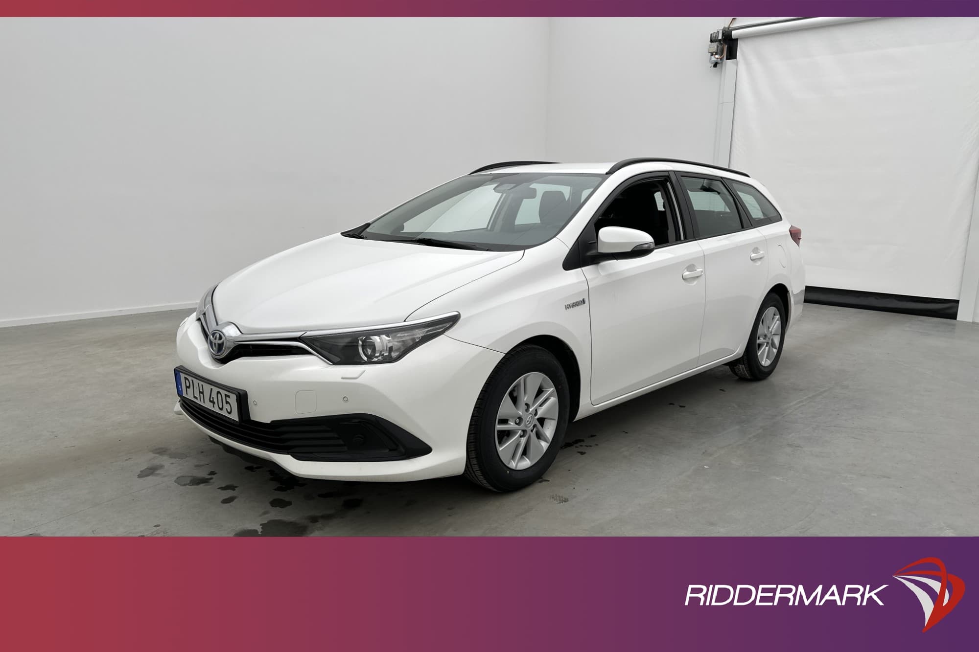 Toyota Auris Touring Sports Hybrid 136hk