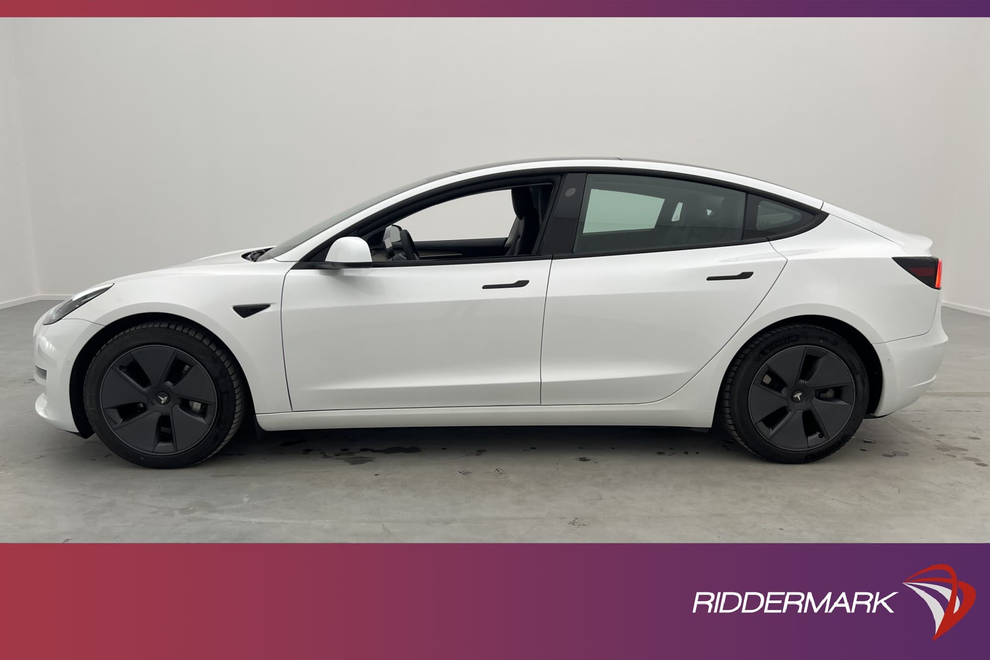 Tesla Model 3 Long Range AWD 440hk