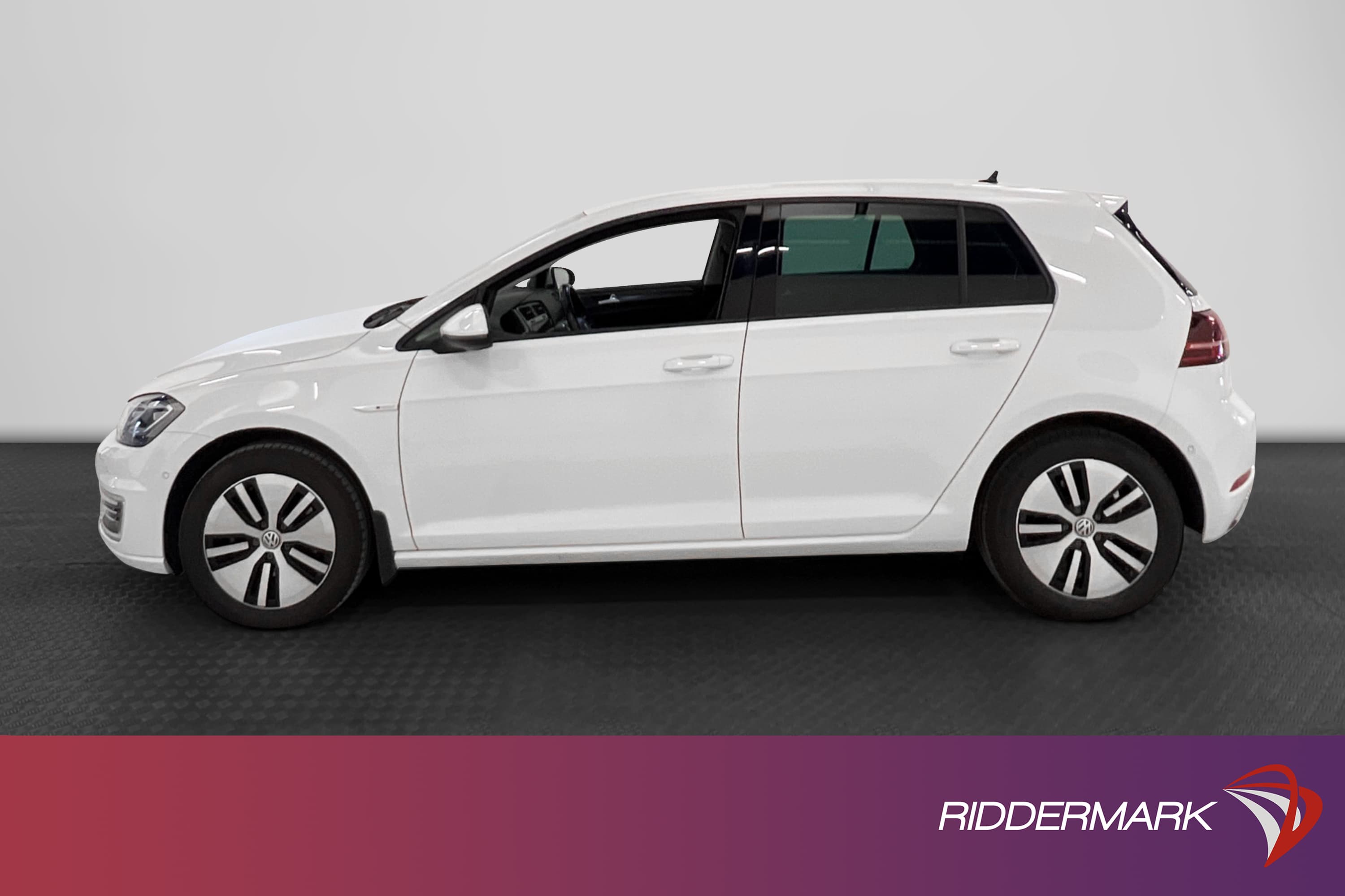 Volkswagen e-Golf 35.8 kWh
