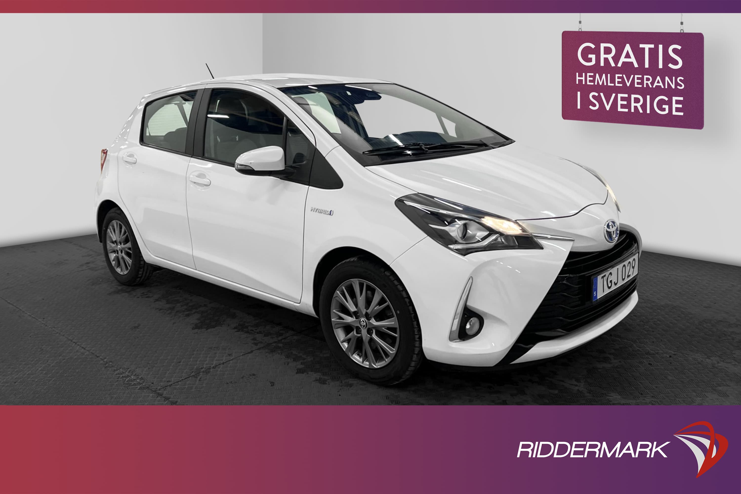 Toyota Yaris Hybrid 101hk