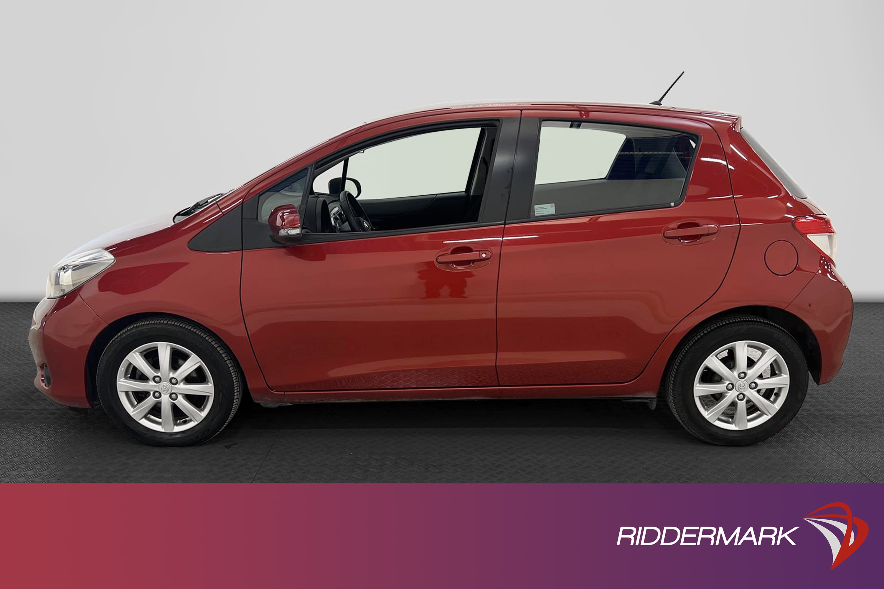 Toyota Yaris 1.4 D-4D 90hk B-Kam Låg Skatt 0,39/mil