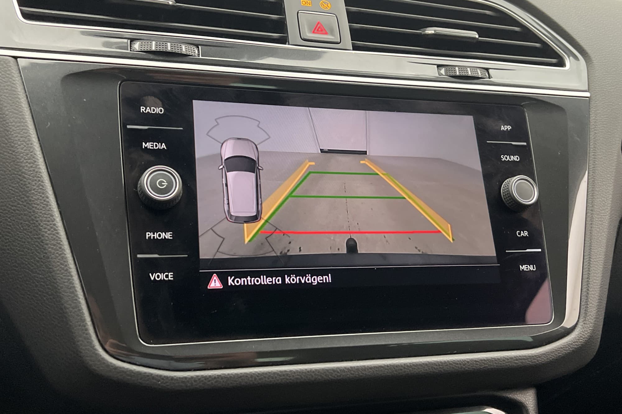 Volkswagen Tiguan TDI 4M R-Line Cockpit D-Värm Kamera Drag