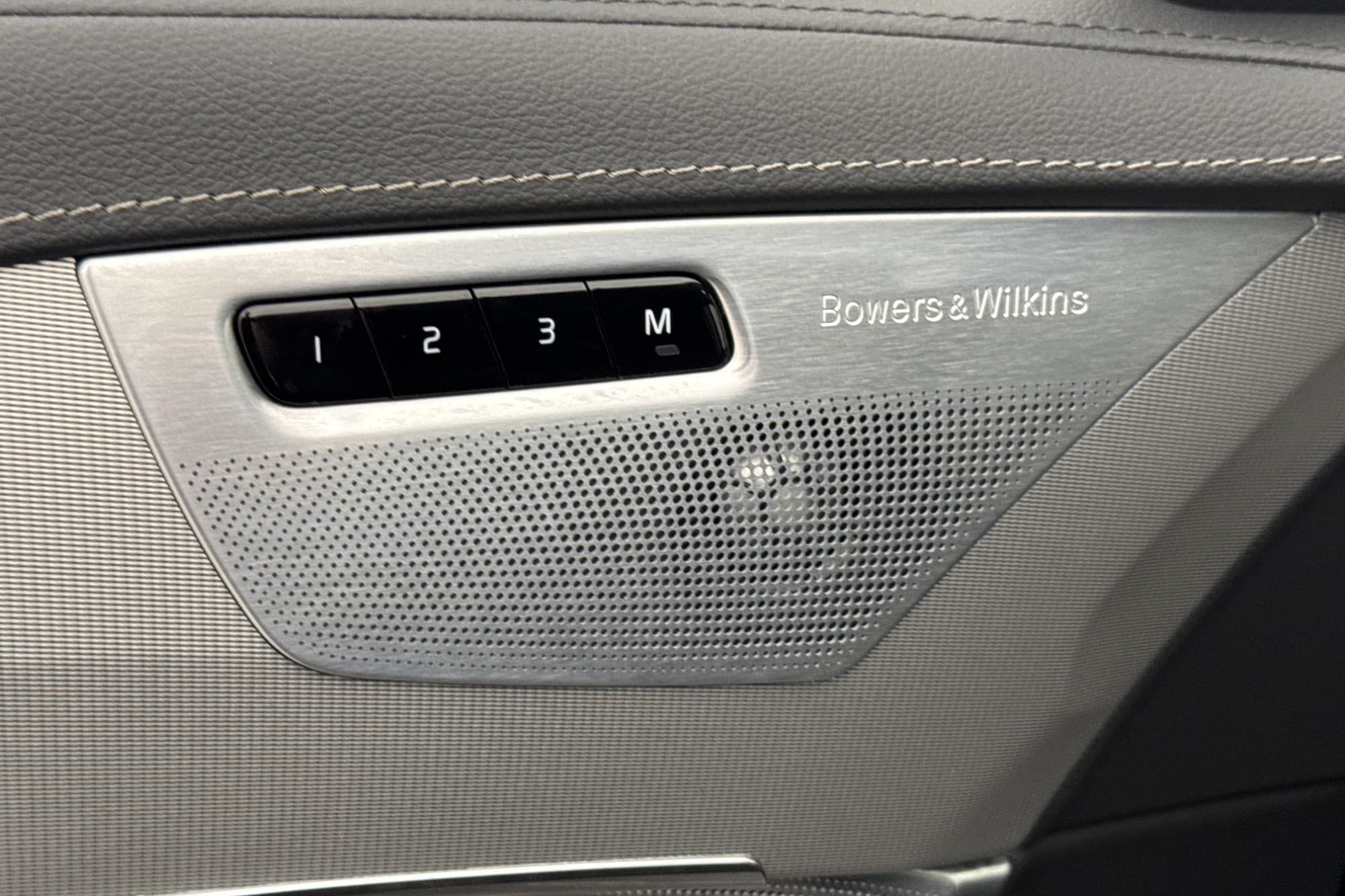Volvo XC90 B5 AWD Ultimate Bright 7-Sits B&W Luftfjäd MOMS