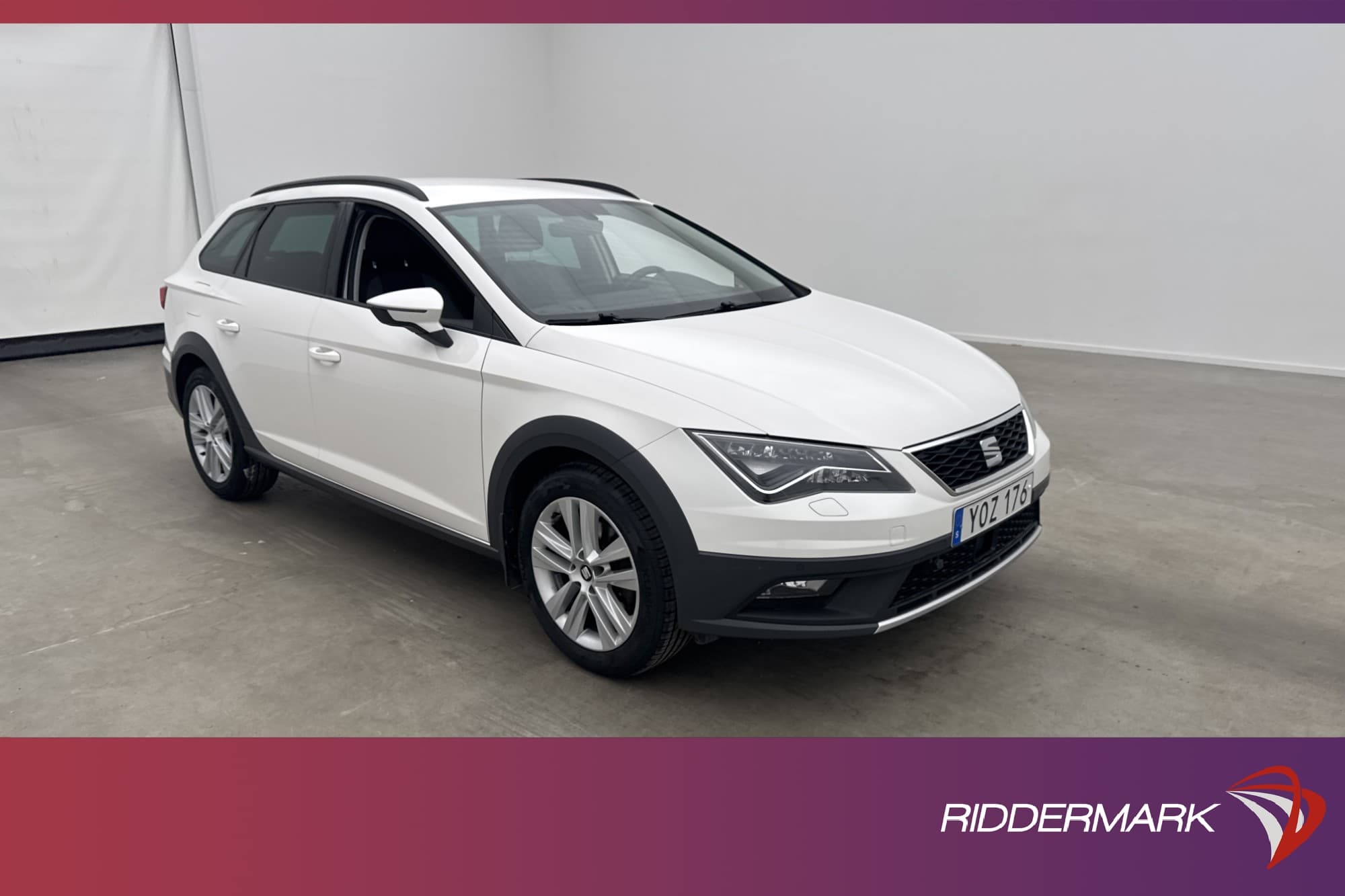 SEAT Leon X-Perience M&K-Värmare Kamera CarPlay Dragkrok