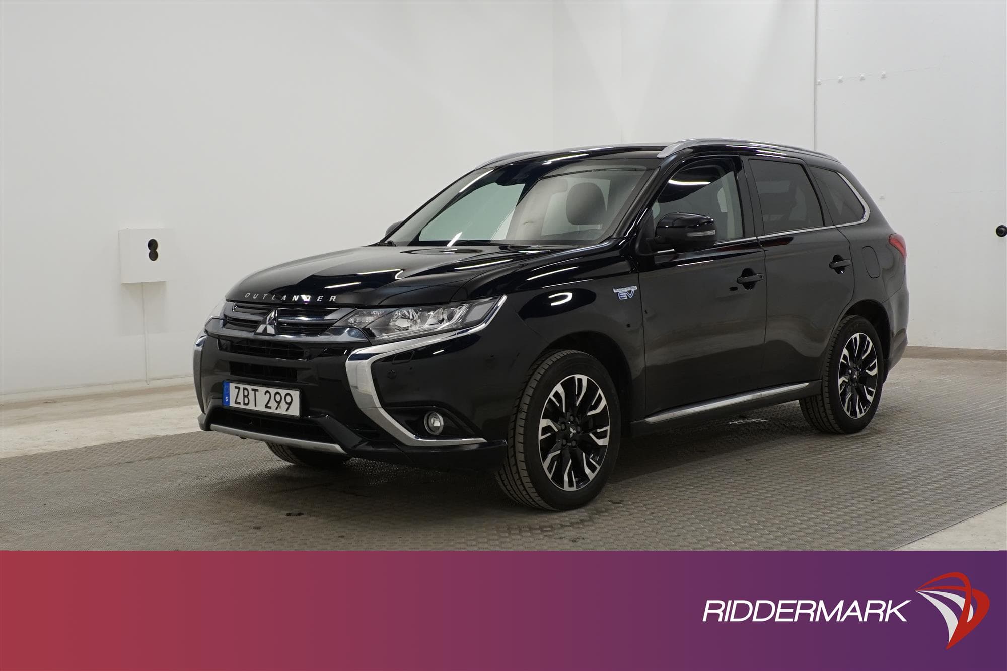 Mitsubishi Outlander PHEV 4WD 203hk