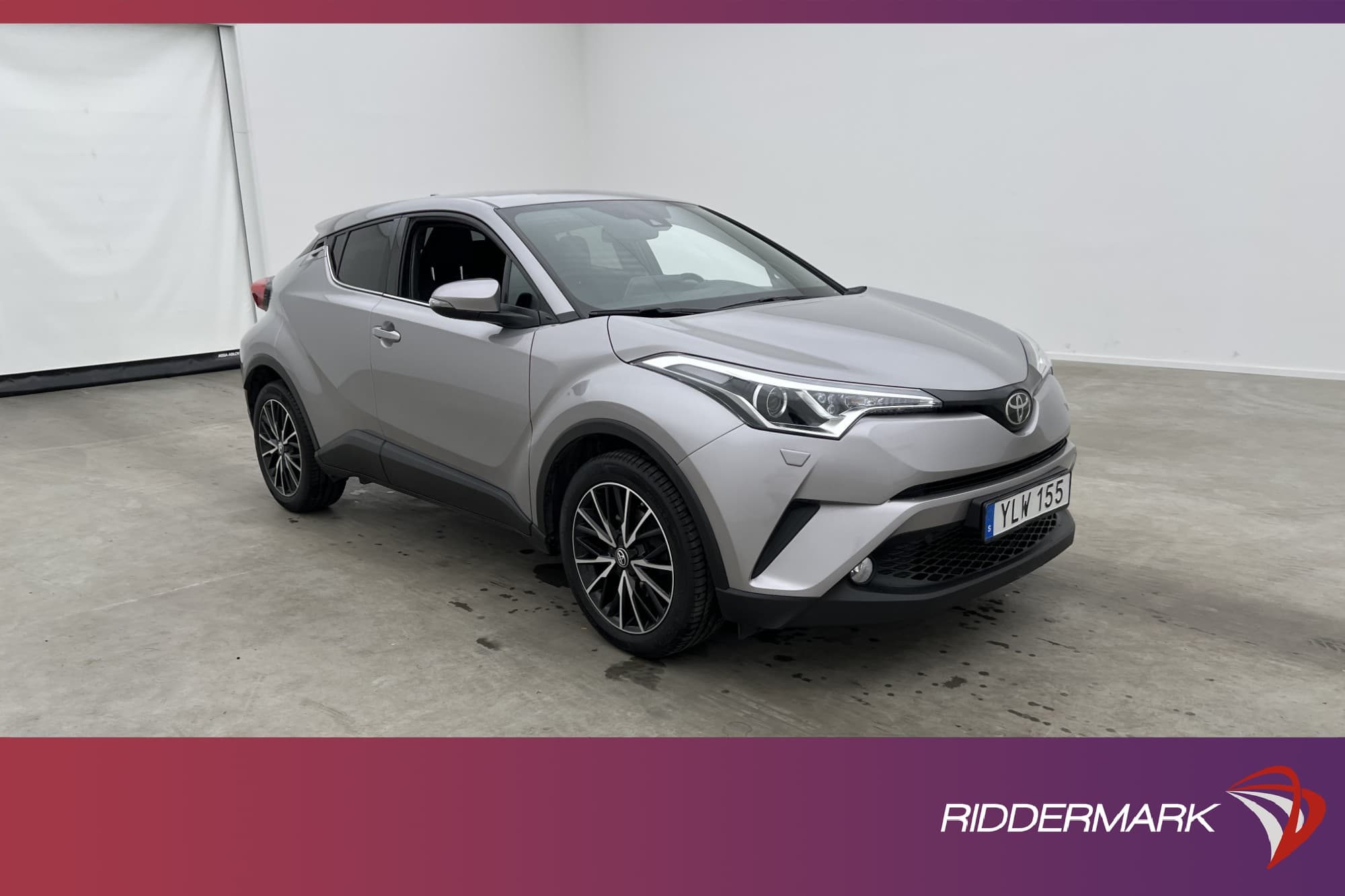Toyota C-HR AWD 116hk