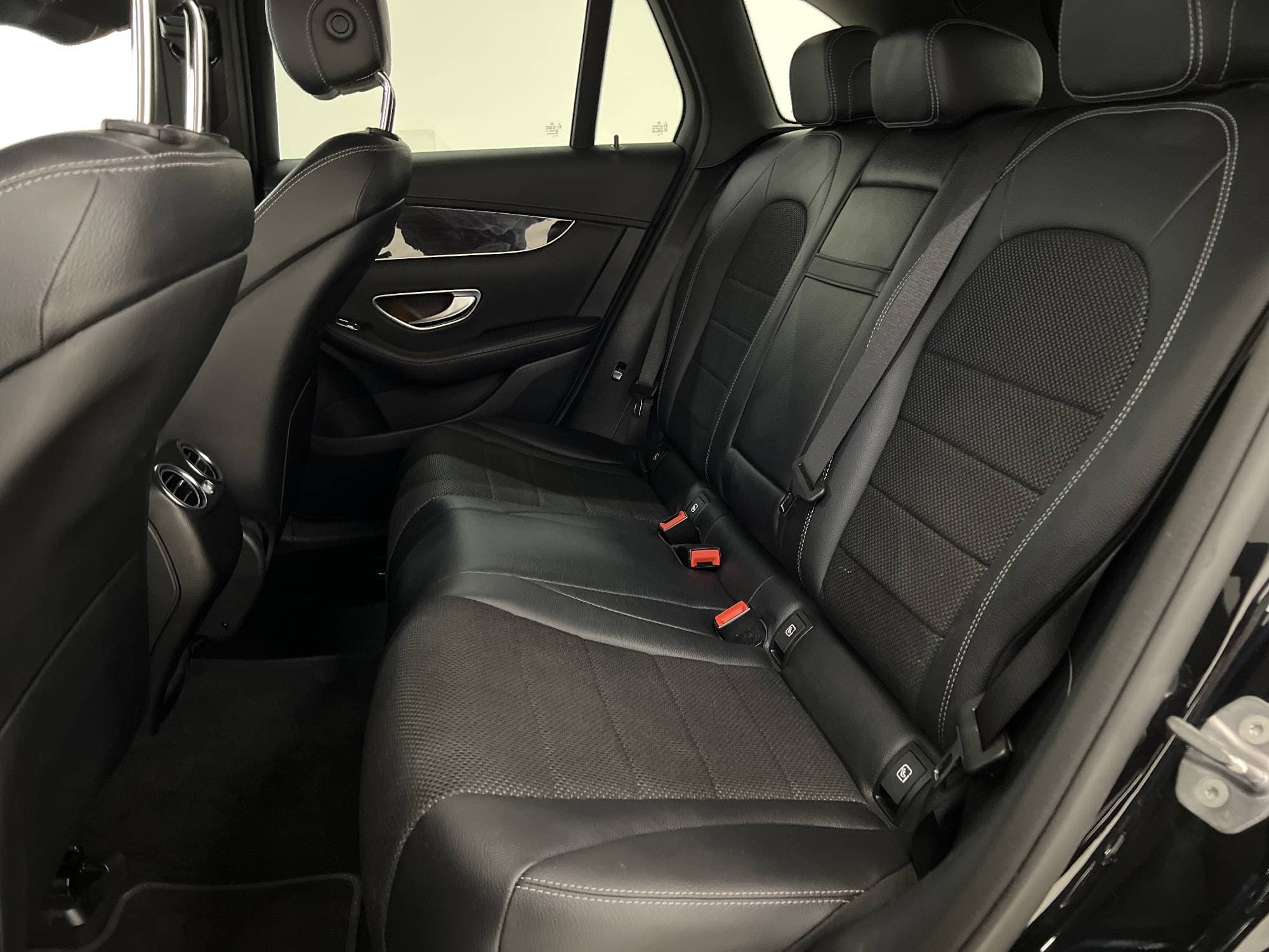 Mercedes-Benz GLC 220 d 4MATIC 9G-Tronic, 170hk, 2016interiör