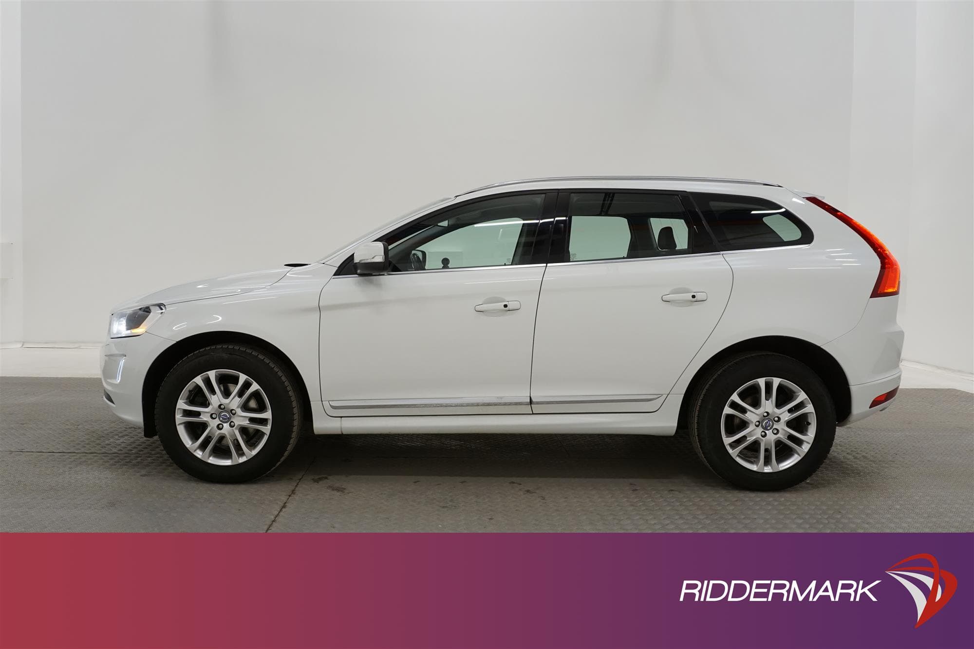 Volvo XC60 D4 181hk AWD Summum