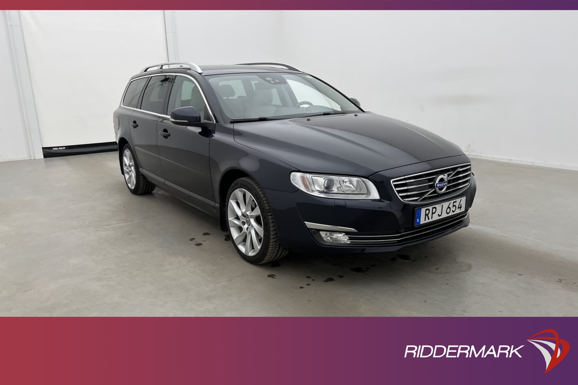 Volvo V70 D4 Classic Summum Värm Taklucka Skinn Navi Drag