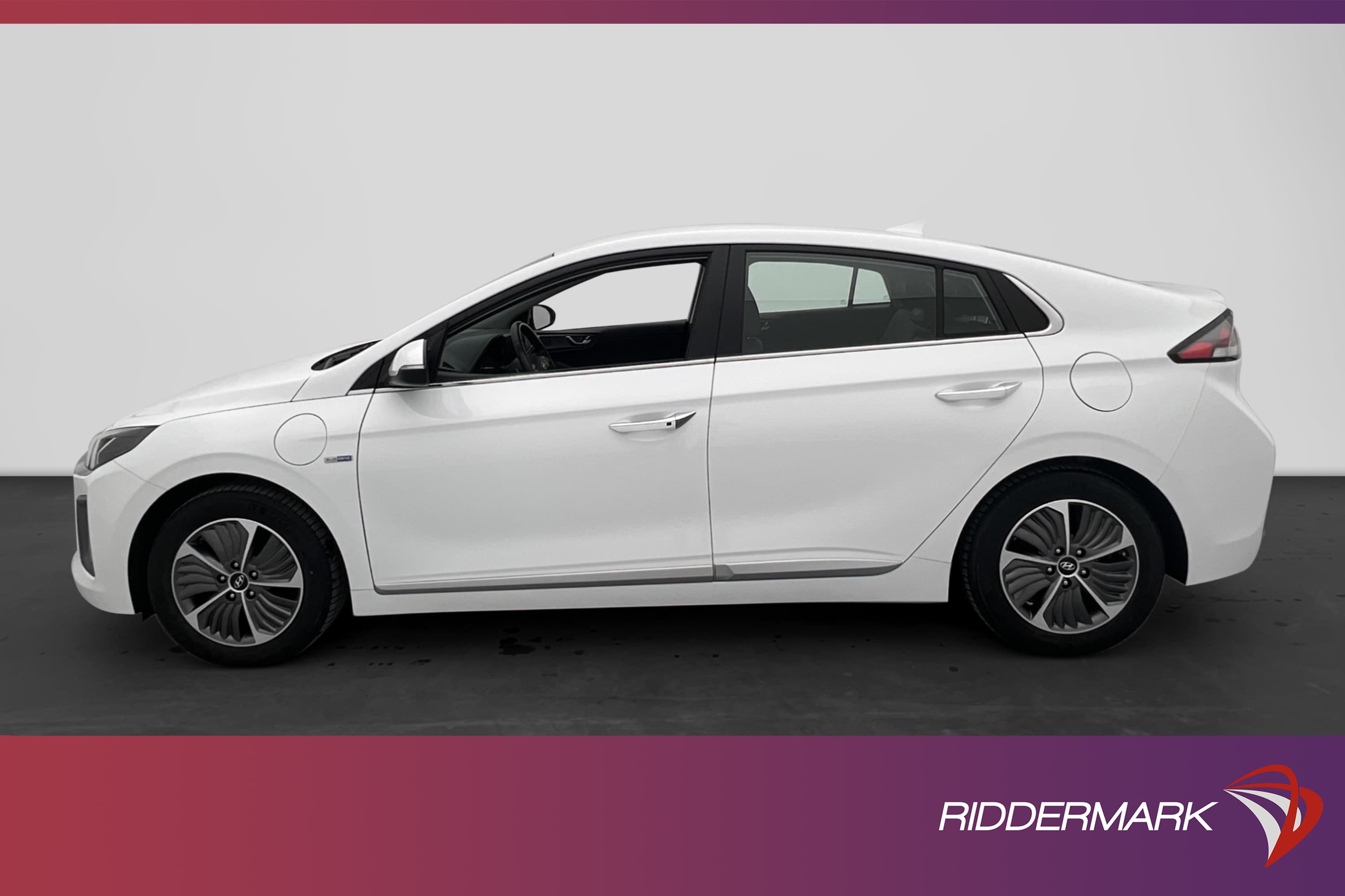 Hyundai IONIQ Plug-in 164hk
