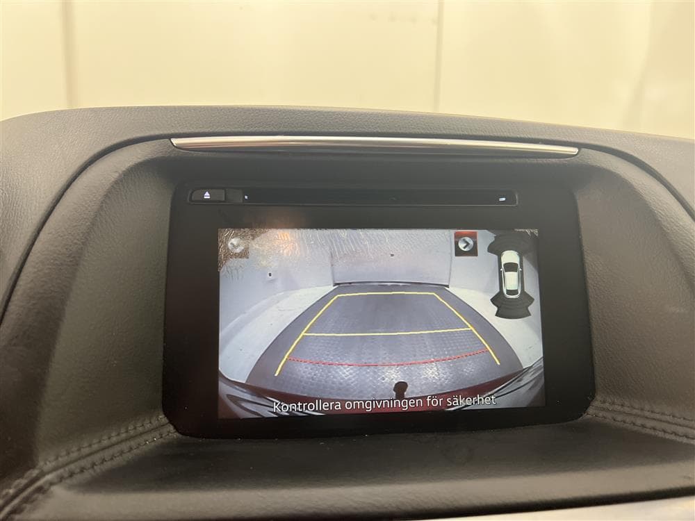 Mazda CX-5 2.5 AWD 192hk Skyactiv Välserv Navi B-kam Drag interiör