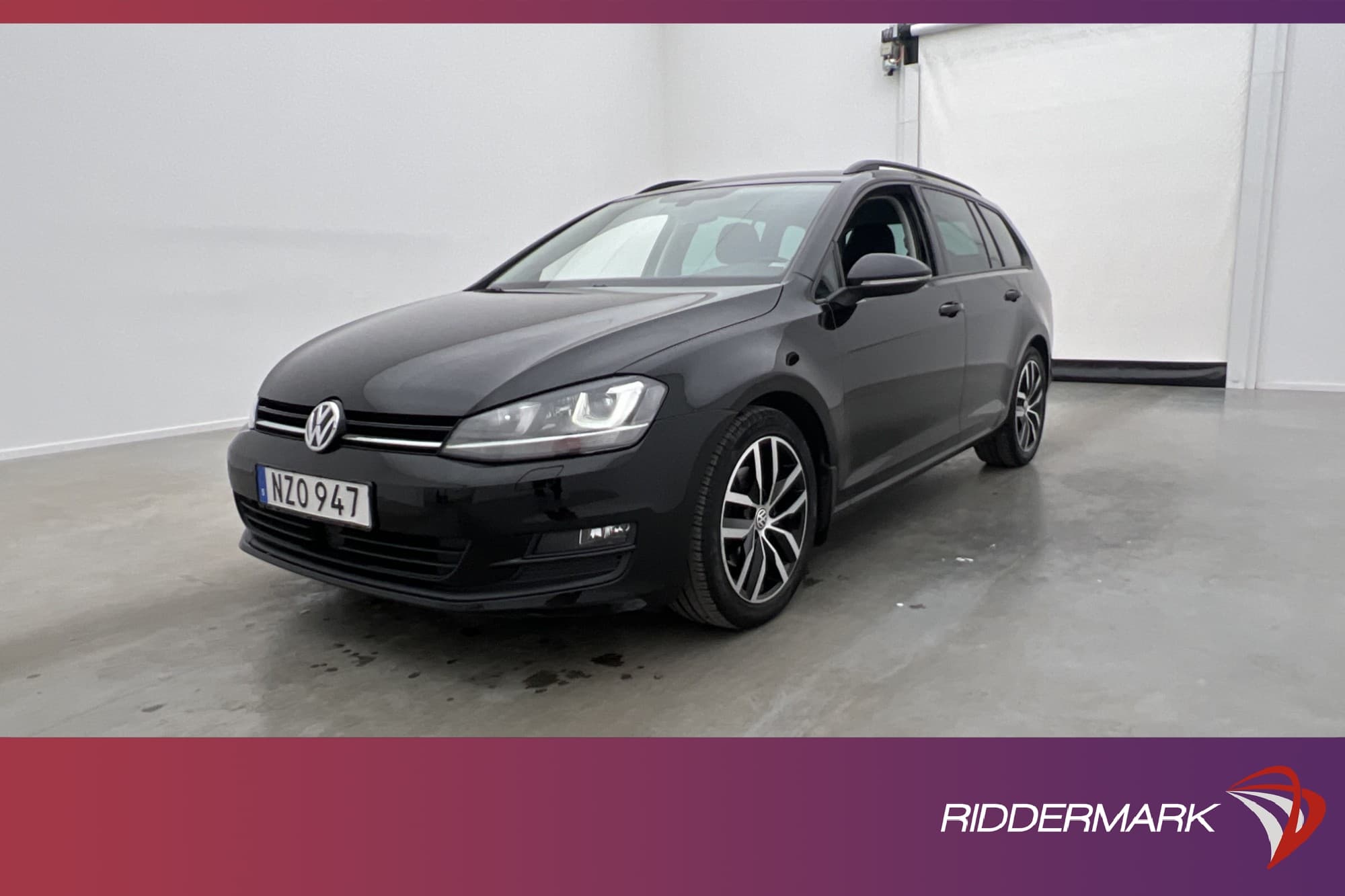 Volkswagen Golf 1.2 TSI 110hk Backkamera Dragkrok CarPlay 