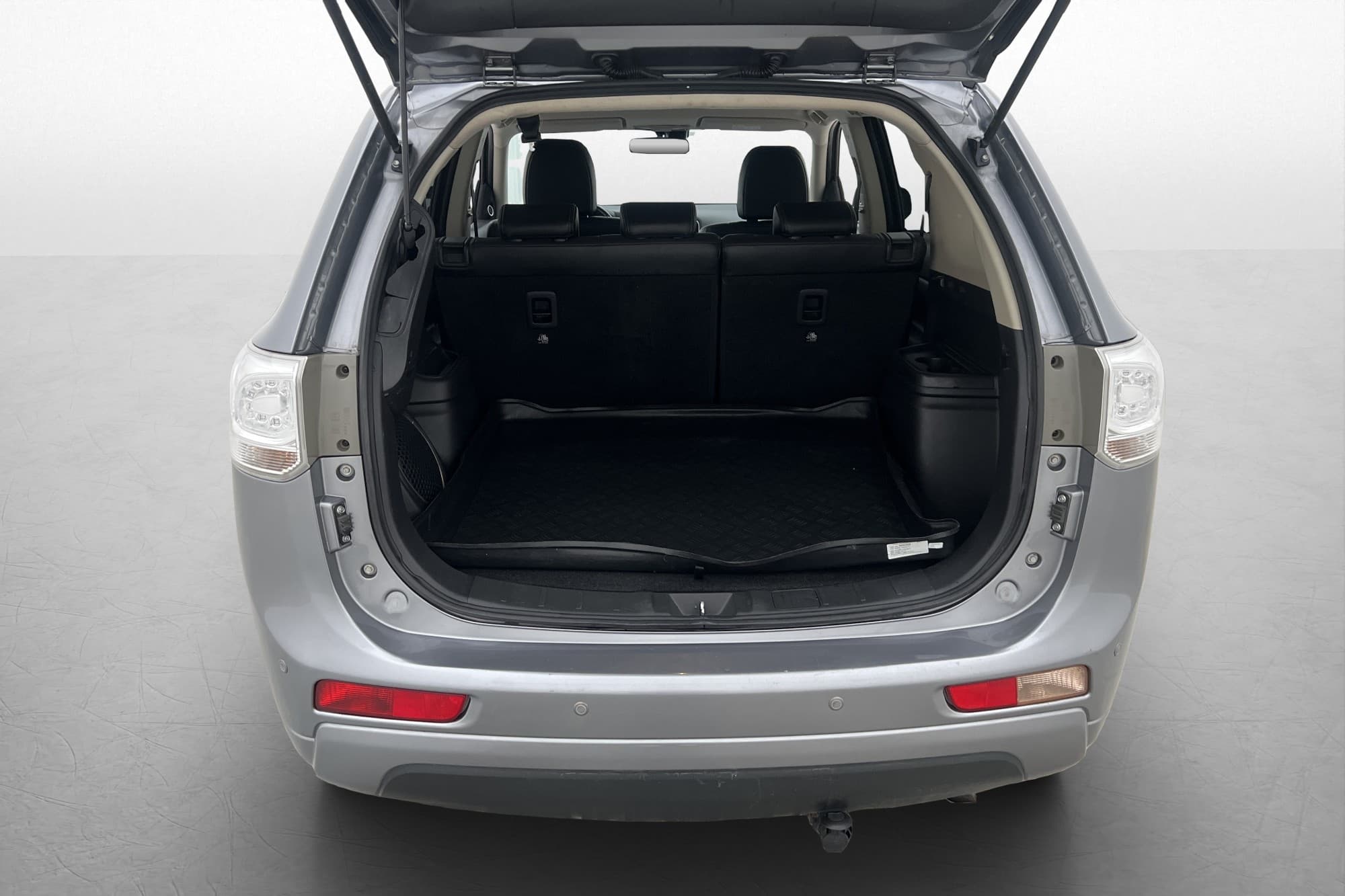 Mitsubishi Outlander PHEV AWD 203hk Business B-Kamera Skinn