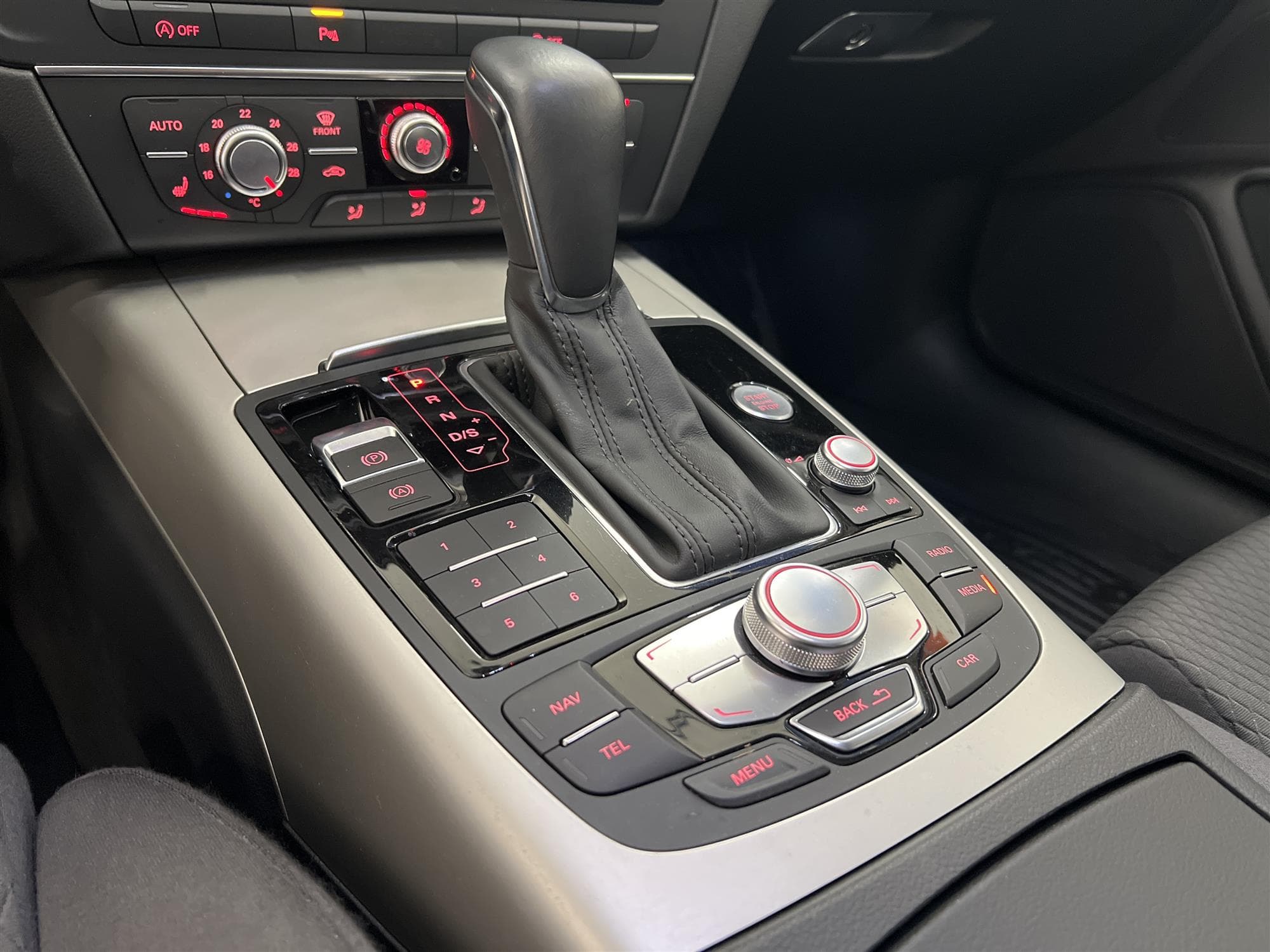 Audi A6  2.0 TDI Quattro 190hk  D-Värm Drag Navi 0,52L/mil
