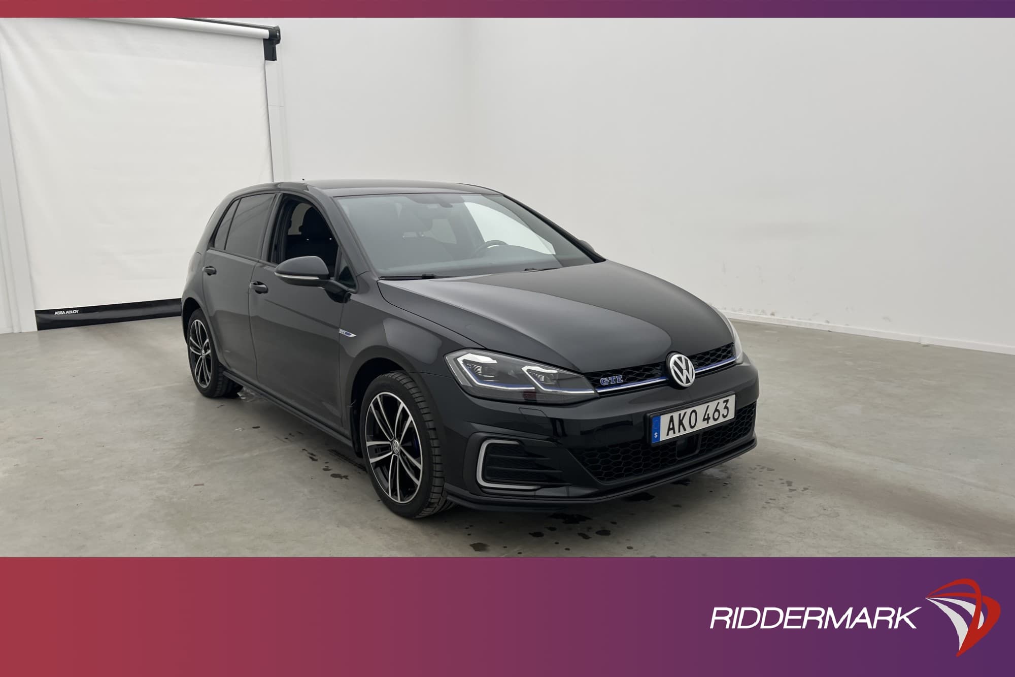 Volkswagen Golf GTE 204hk
