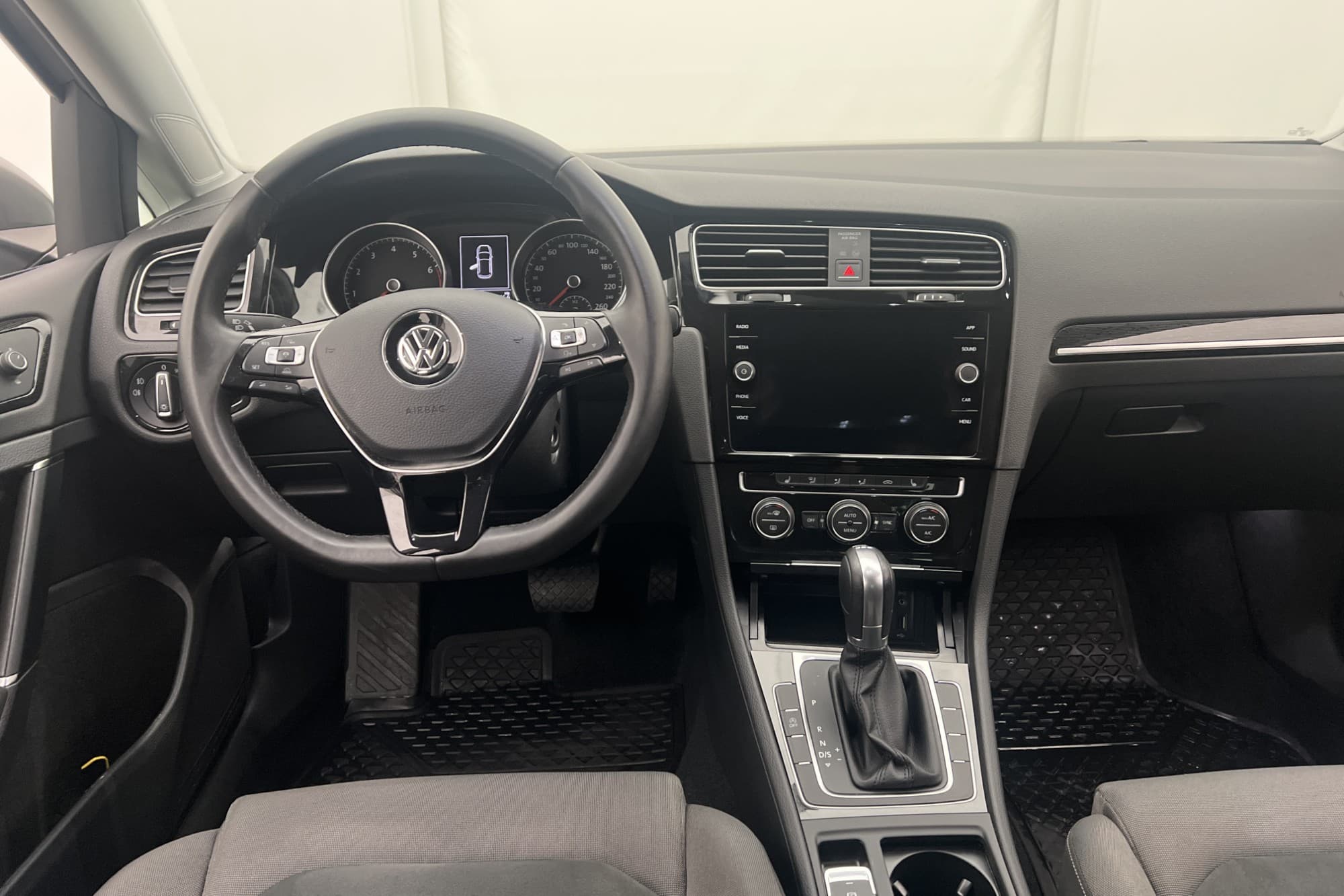 Volkswagen Golf 1.4 TSI 150hk CarPlay Adaptiv-farthållare