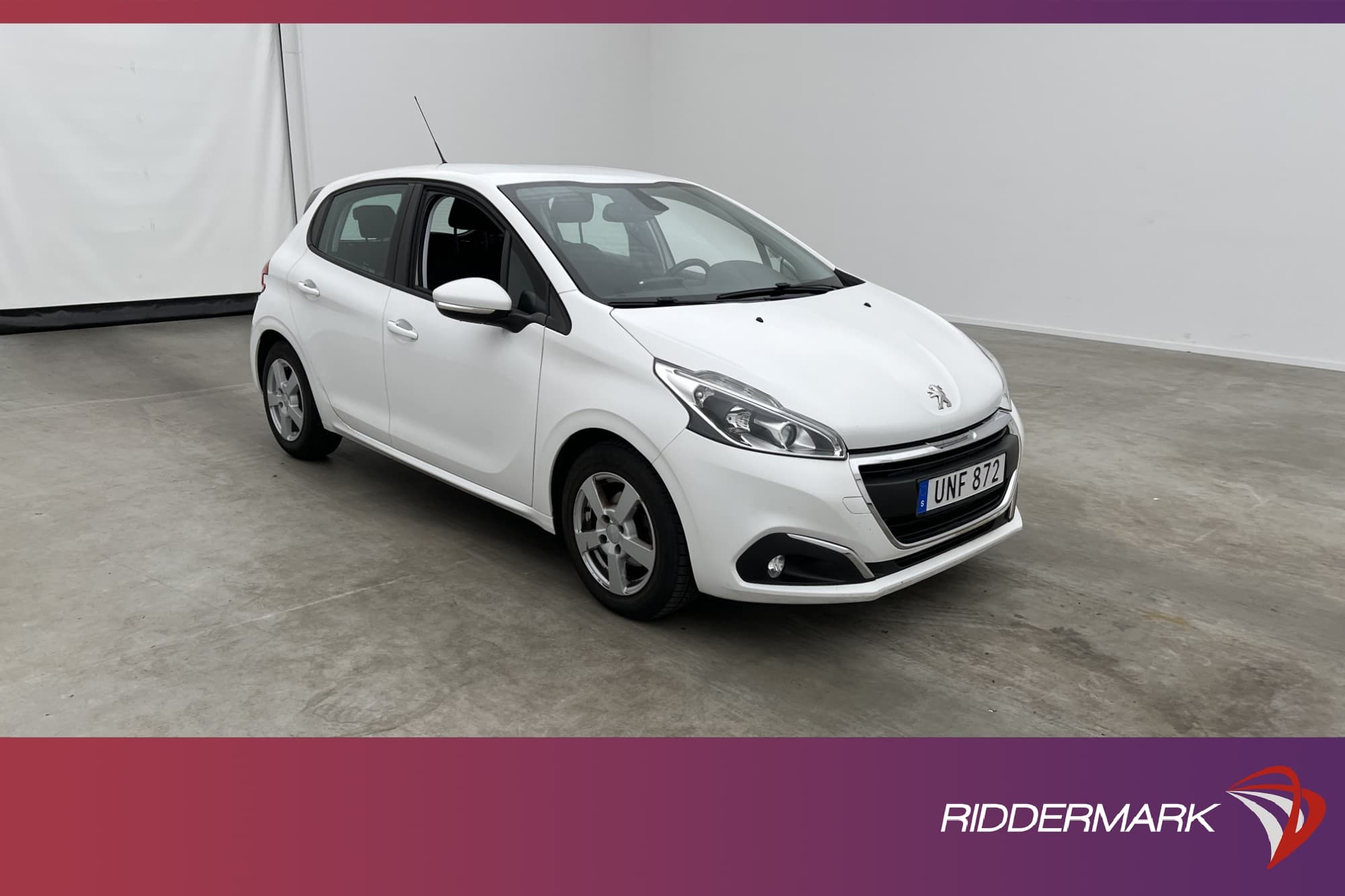 Peugeot 208 1.2 VTi ETG5 82hk