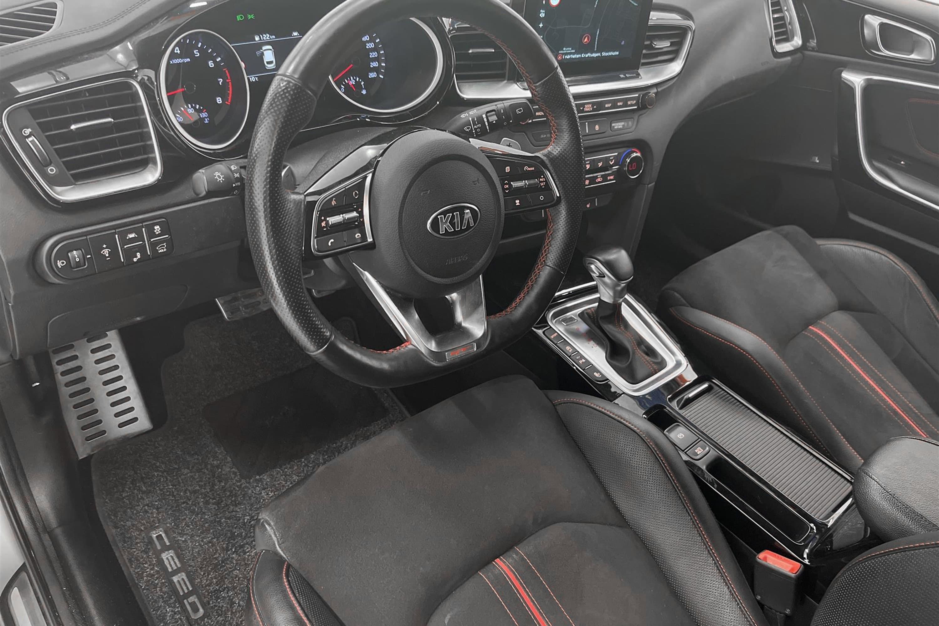 Kia ProCeed GT 1.6  204hk GT Line Navi B-Kam Skinn/Alcantara