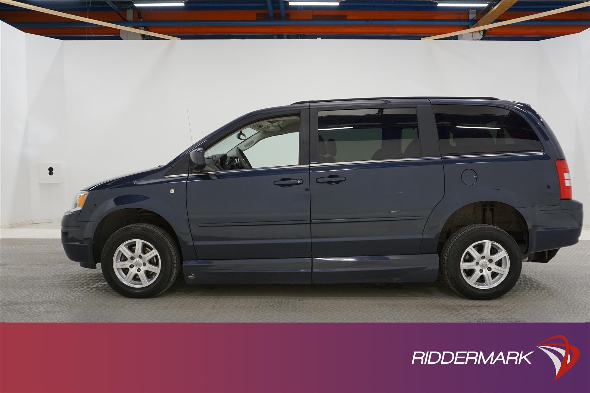 Chrysler Town & Country