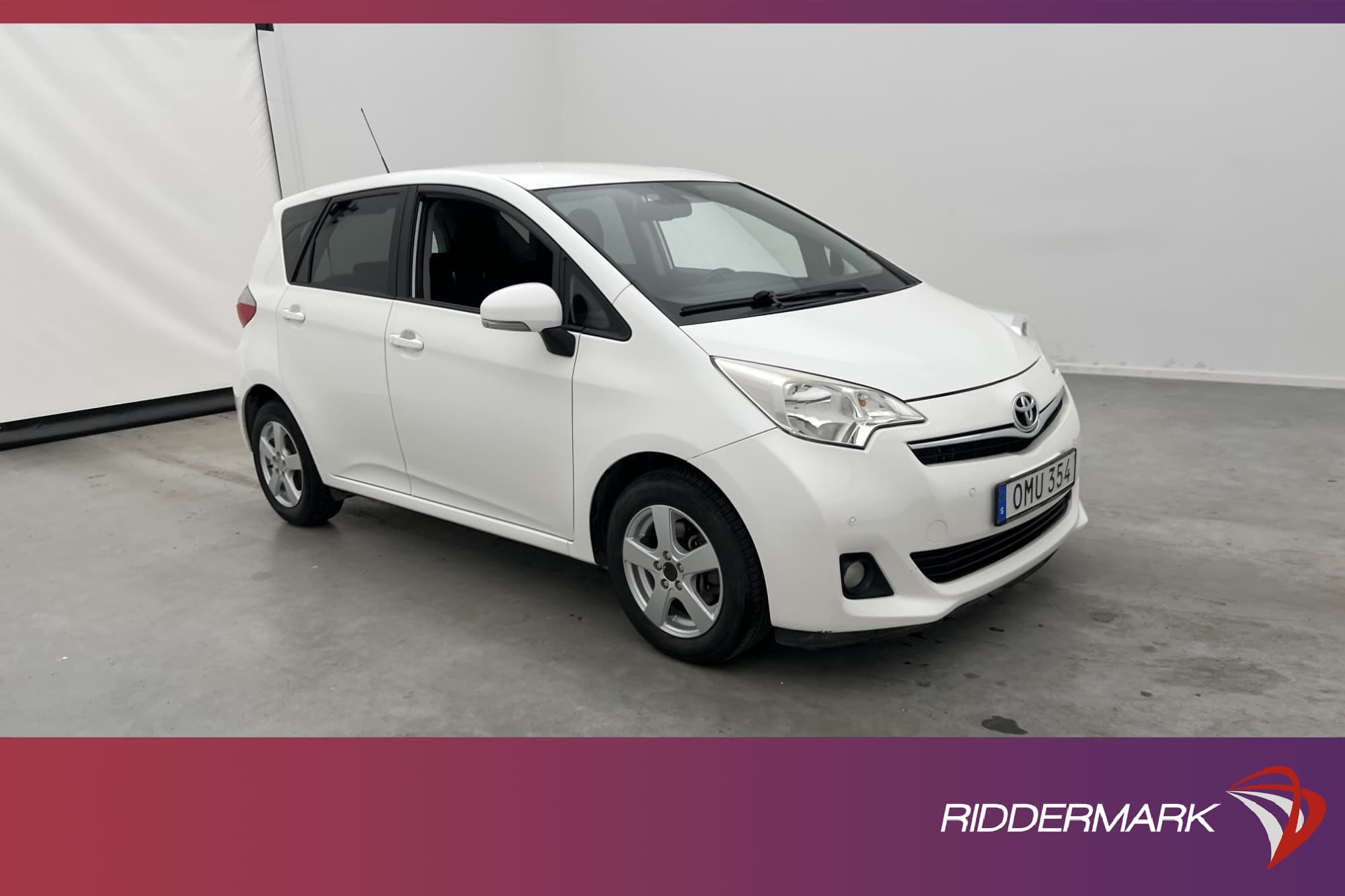 Toyota Verso-S 1.33 Dual VVT-i 99hk