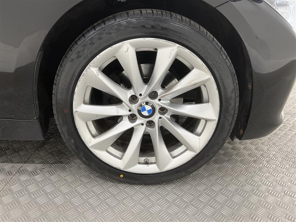 BMW 318d Touring 143hk xDrive Modern line P-sensor 0,44L/Mil