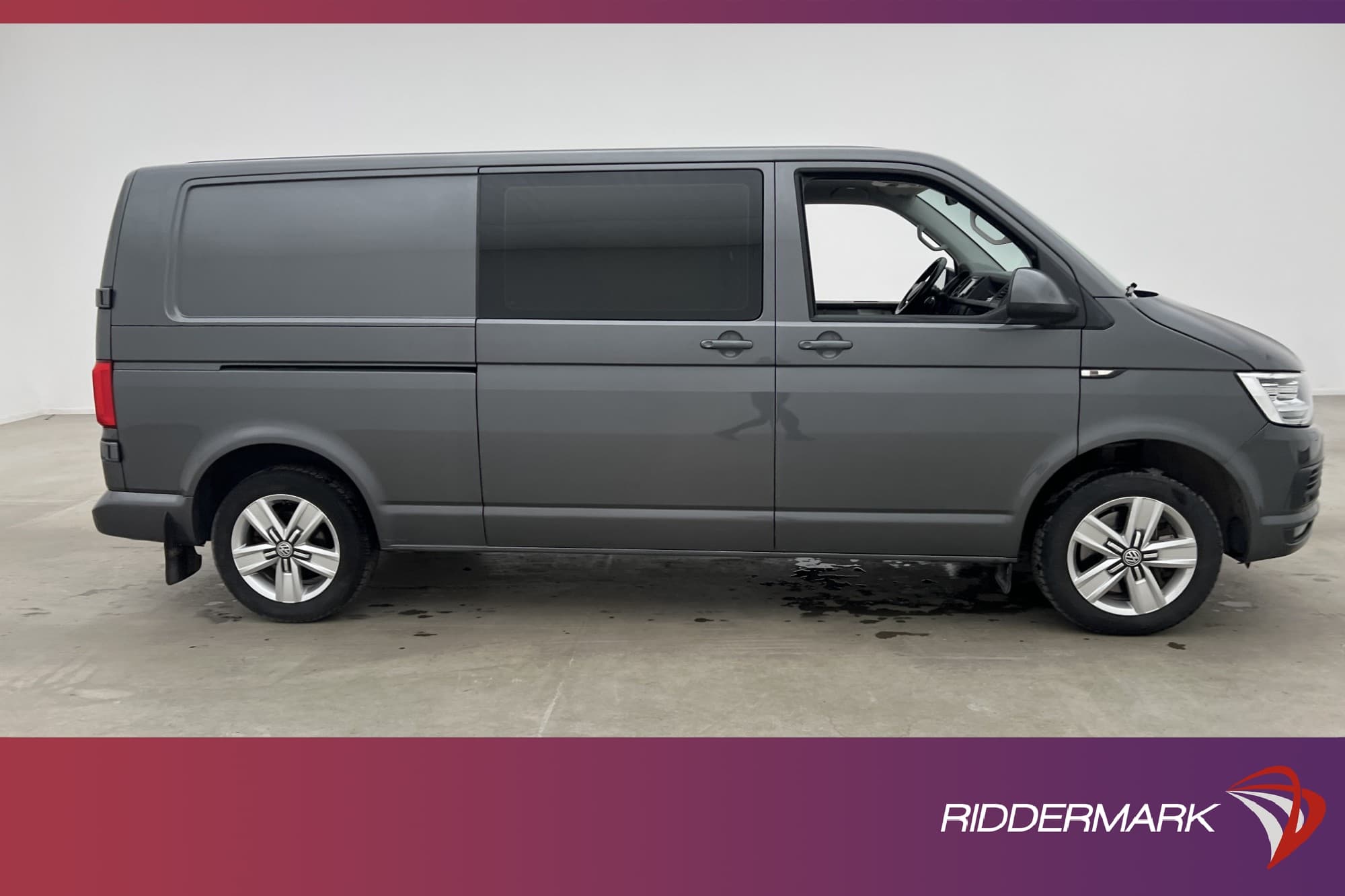Volkswagen Transporter Kombi L2 4M Värm Drag PDC Diff MOMS