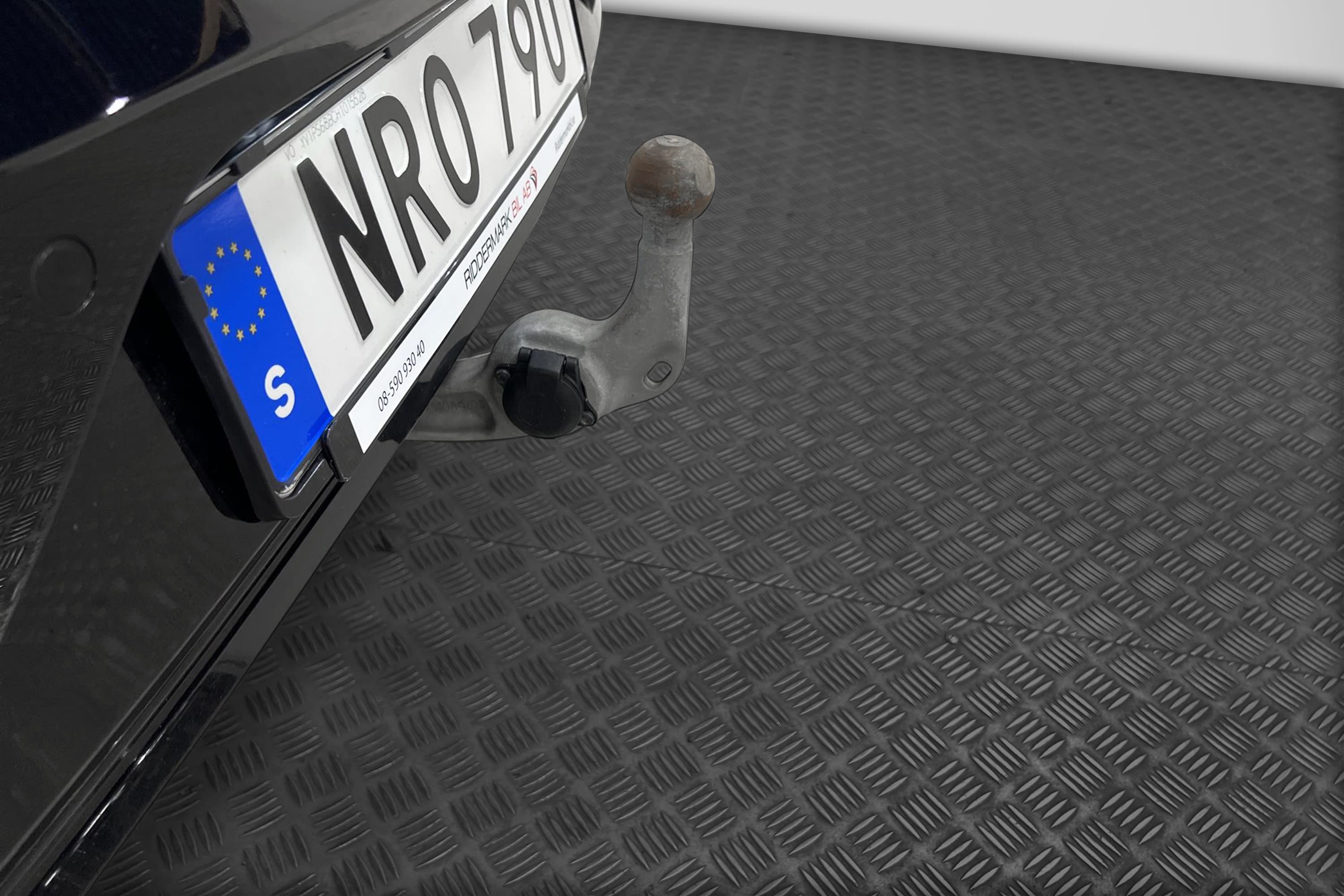 Volvo S90  D5 AWD  235hk R-Design VOC HUD Drag D-Värm Blis