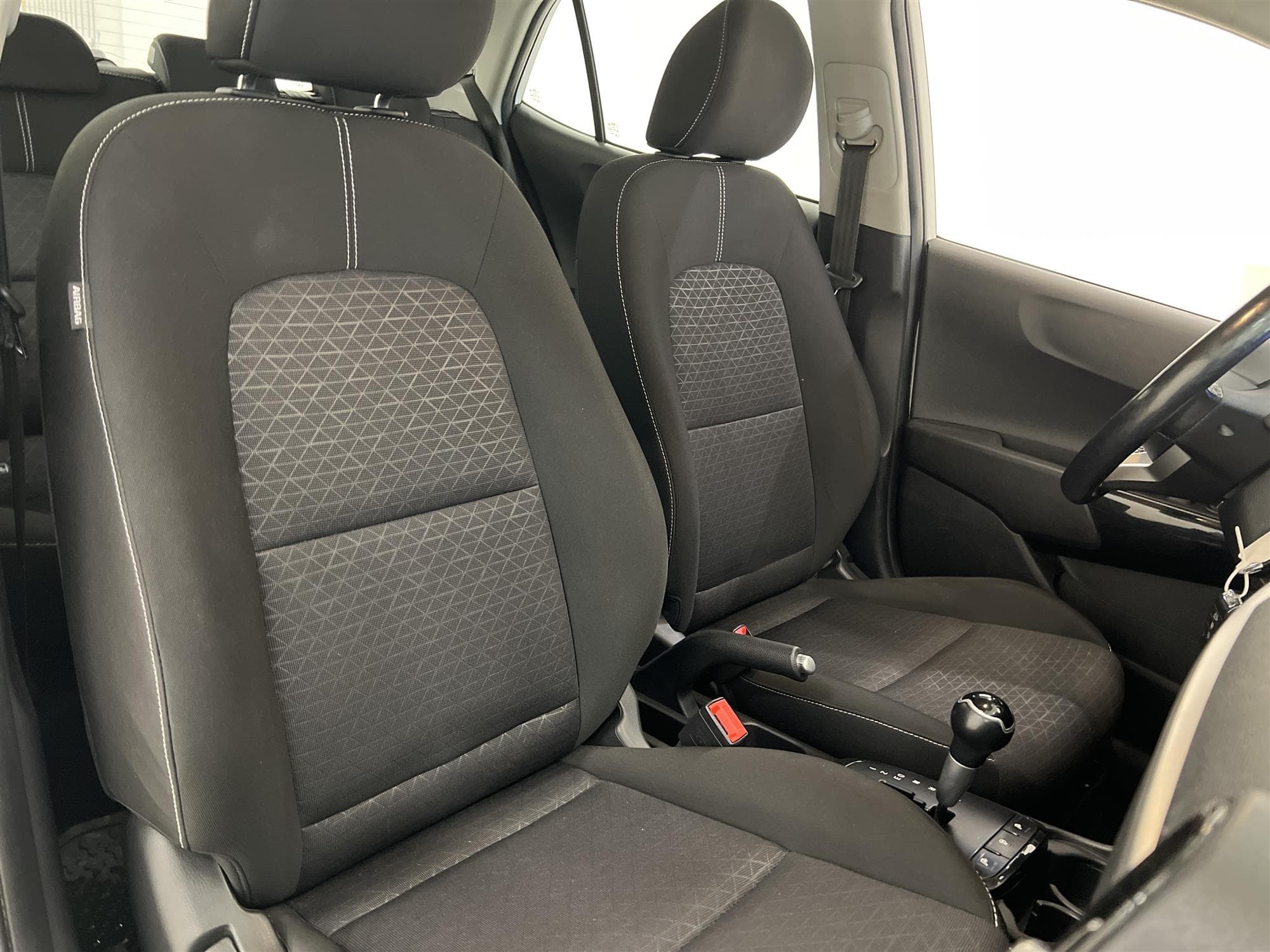 Kia Picanto 1.25 MPI Automat 84hk Kamera Carplay 0,66l/mil