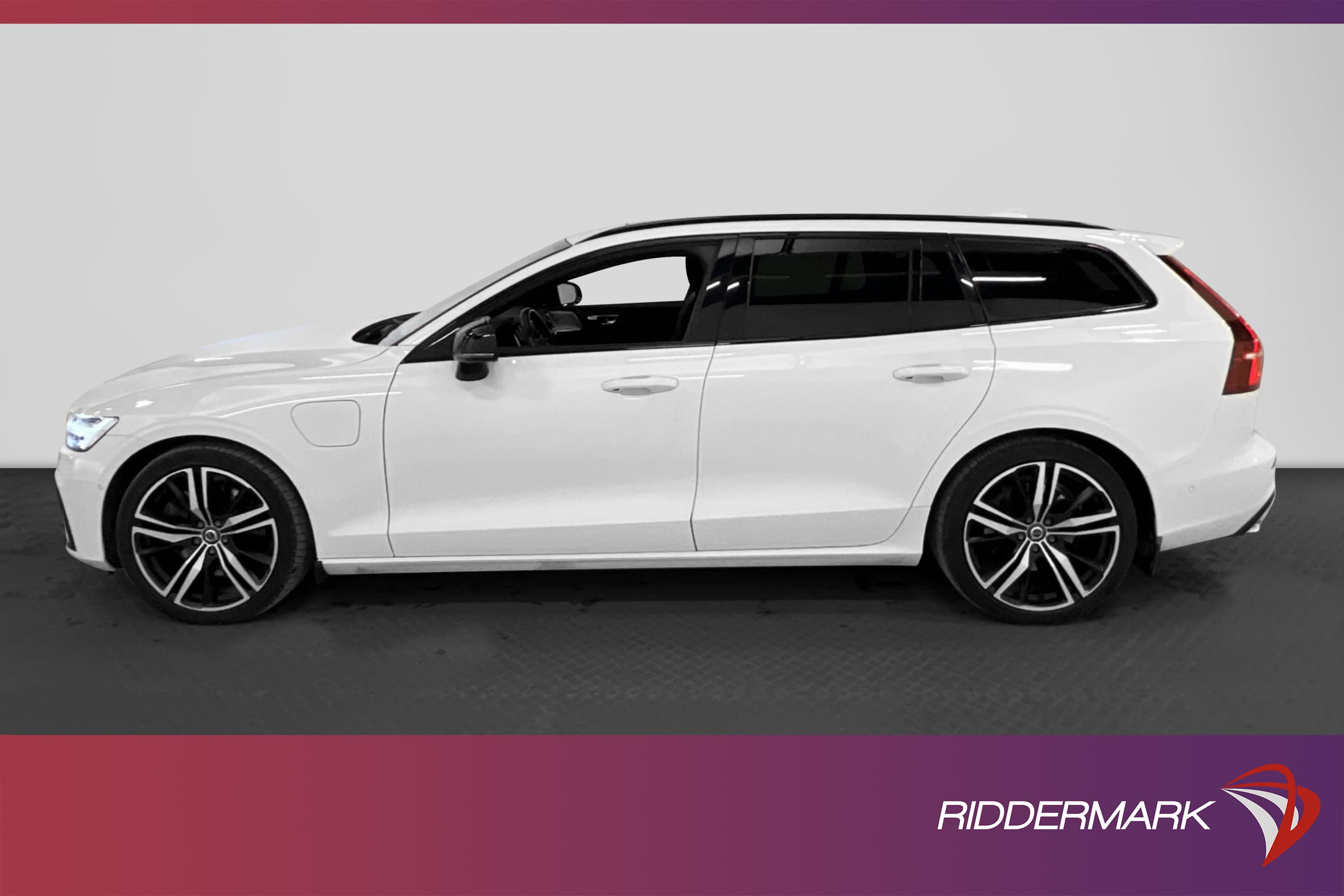 Volvo V60 Recharge T6 AWD 340hk
