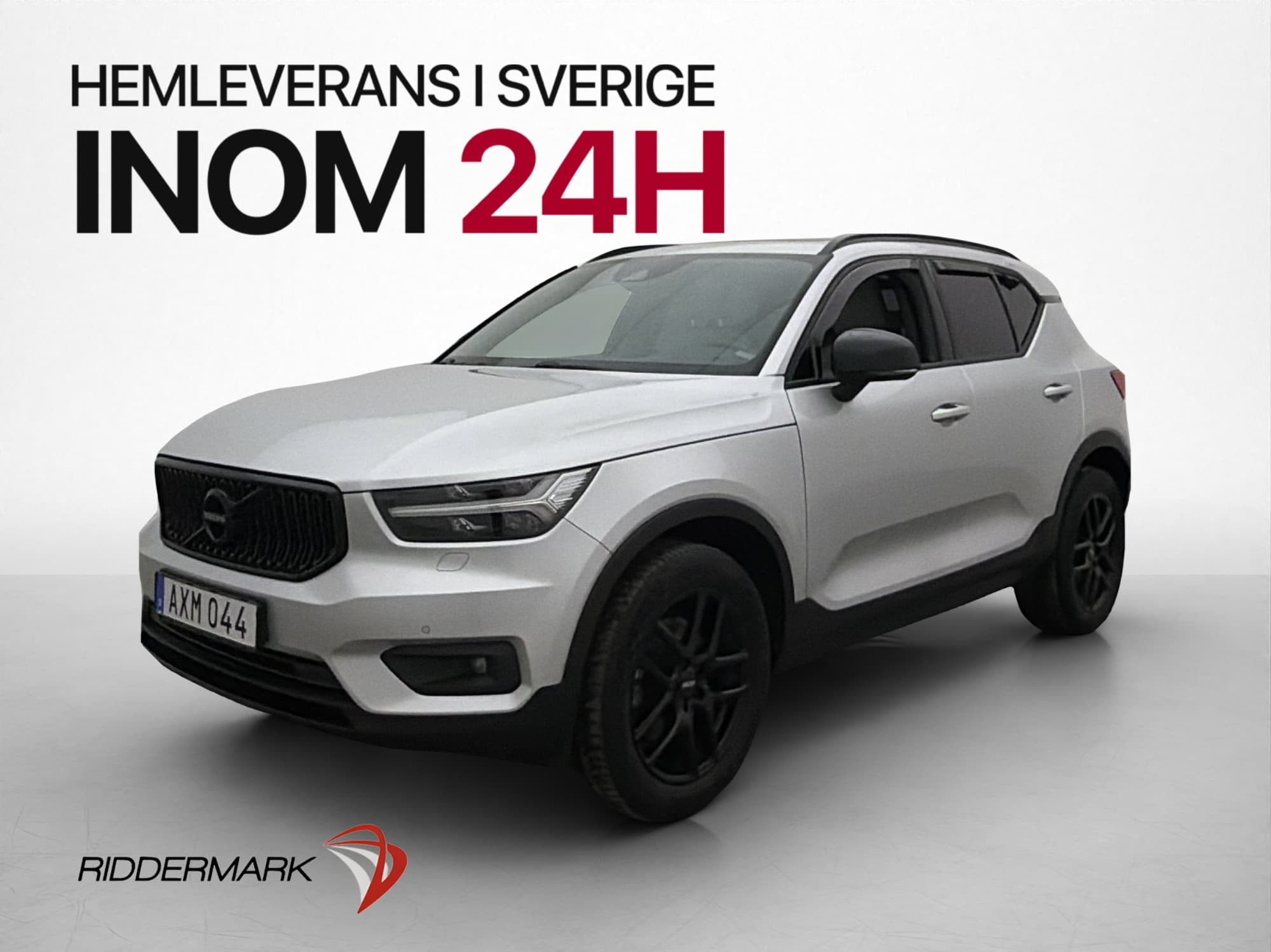 Volvo XC40 T5 AWD 247hk Momentum Pano B-Kamera Navi Skinn