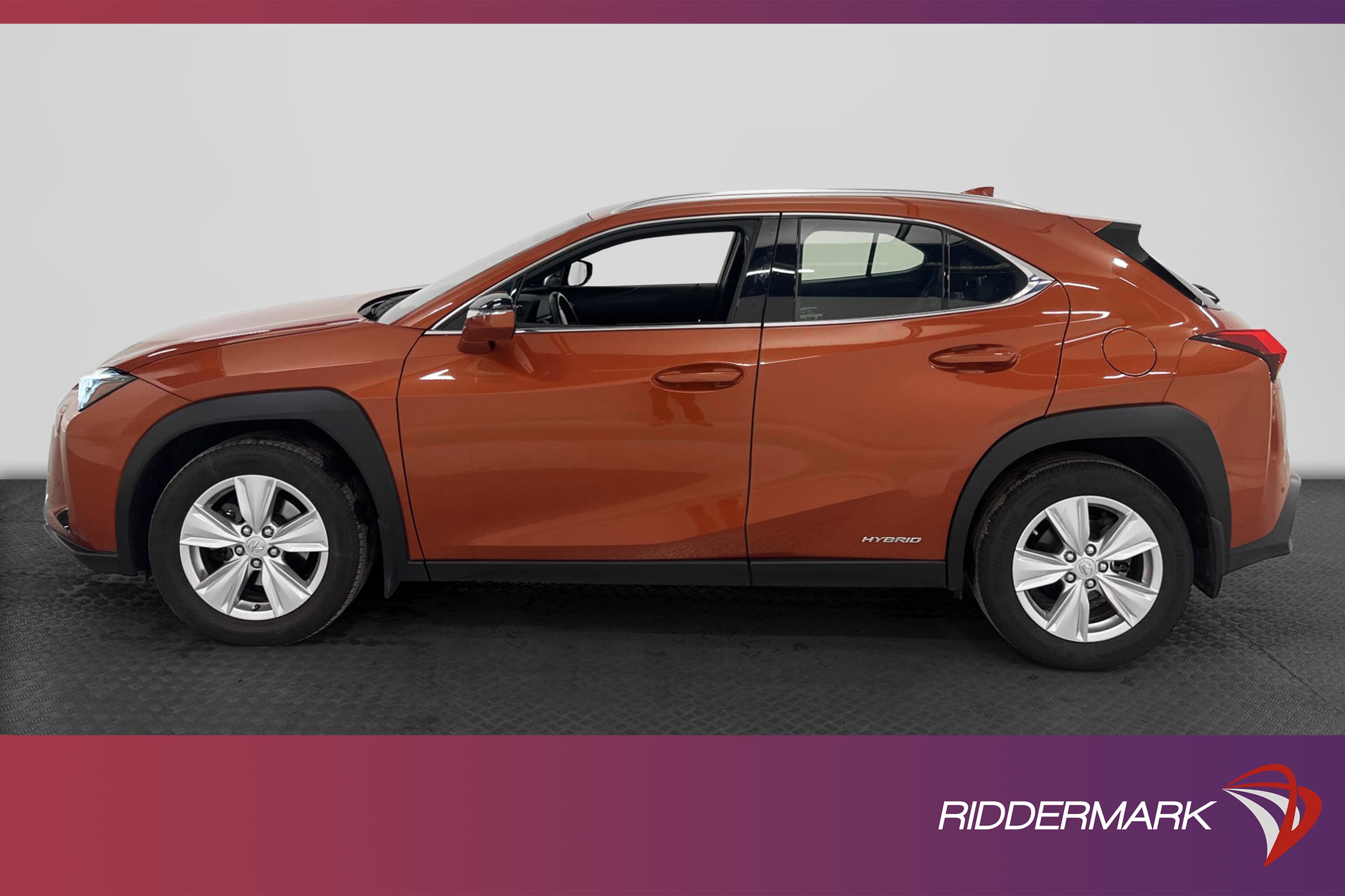 Lexus UX 250h 2.0 CVT 184hk