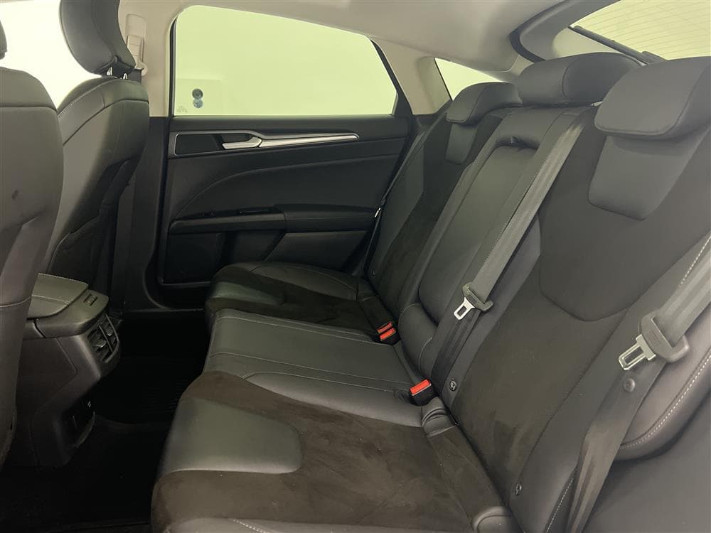 Ford Mondeo 2.0 AWD 180hk Värmare Navi Kamera Drag 0,52l/mil