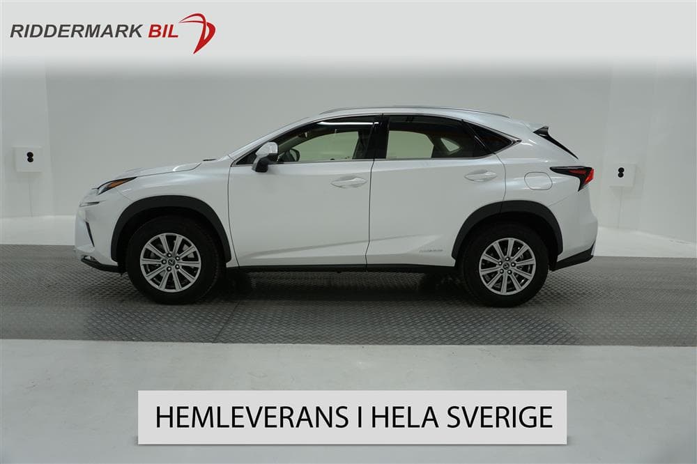 Lexus NX 300h AWD 197hk