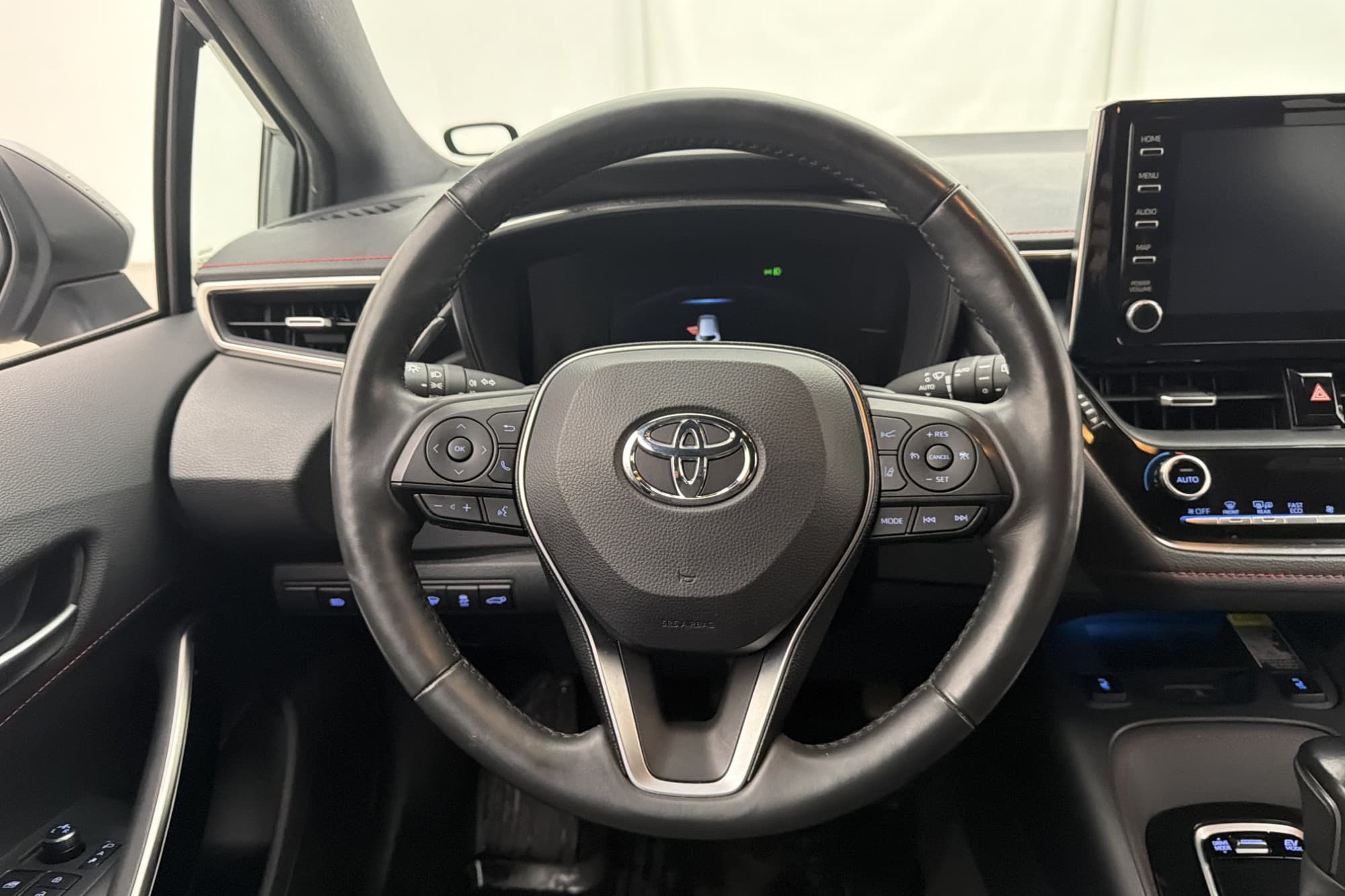 Toyota Corolla Touring Hybrid 184hk Executive HUD Kamera