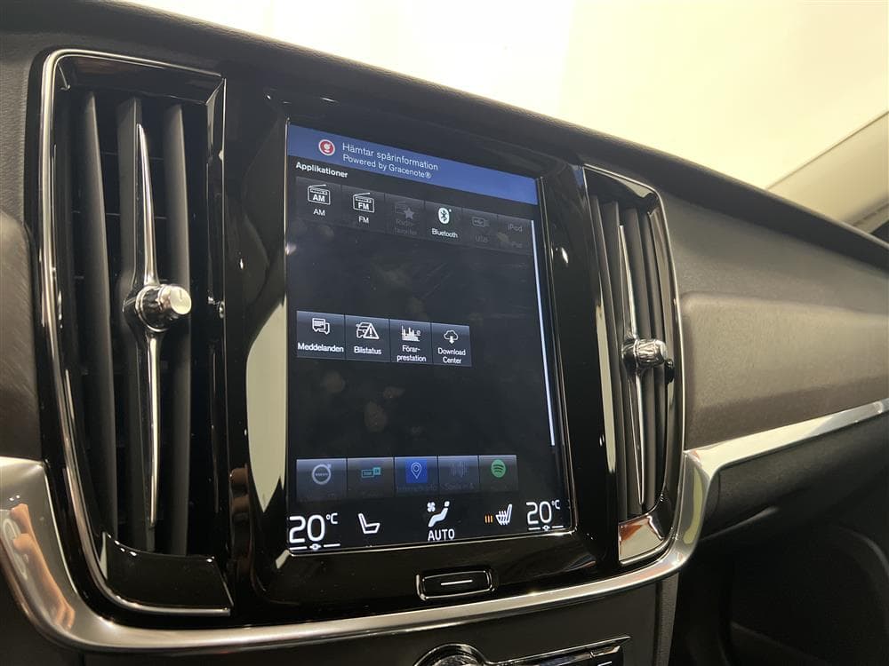 Volvo V90 Cross Country D4 AWD D-Värm VOC Drag 0,53l/milinteriör