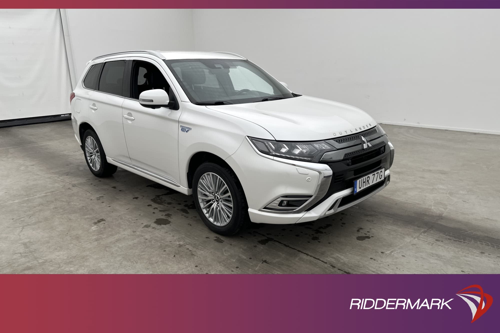 Mitsubishi Outlander PHEV 4WD 230hk