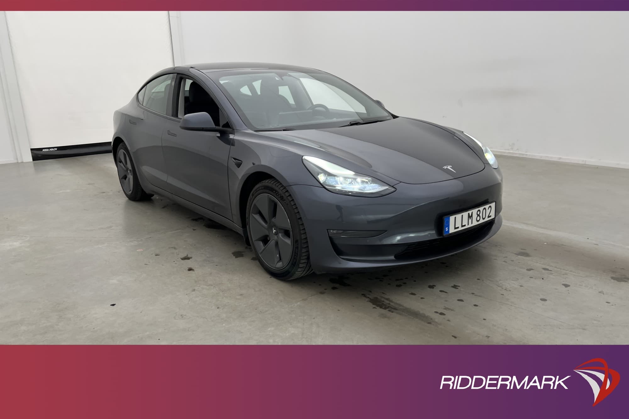 Tesla Model 3 Long Range AWD