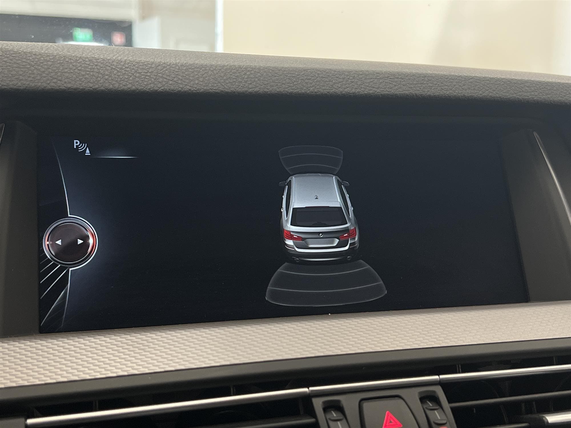 BMW 520d 190hk xDrive M Sport D-värm HiFi Skinn Navi