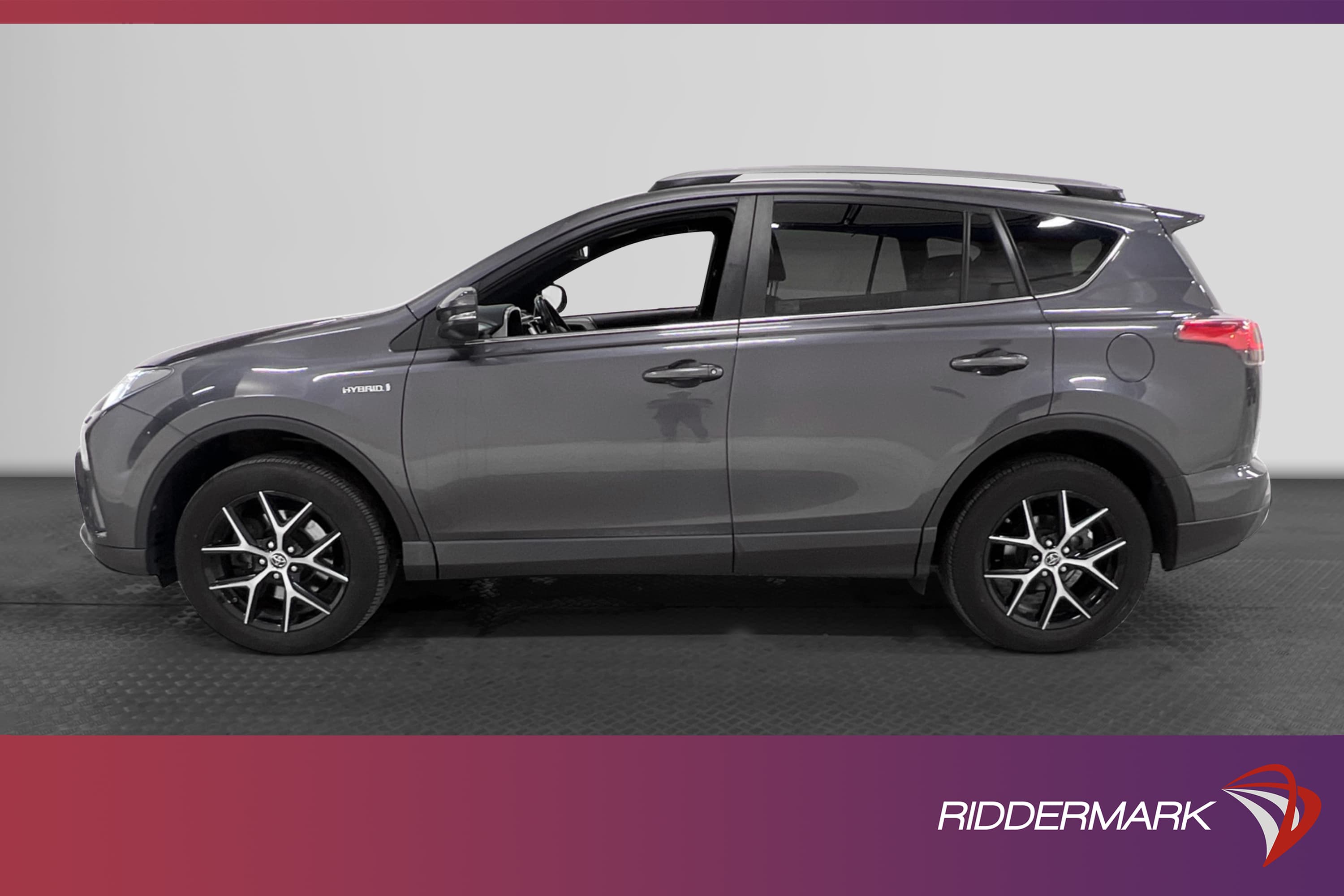 Toyota RAV4 Hybrid AWD 197hk Active Plus Kamera Drag Navi