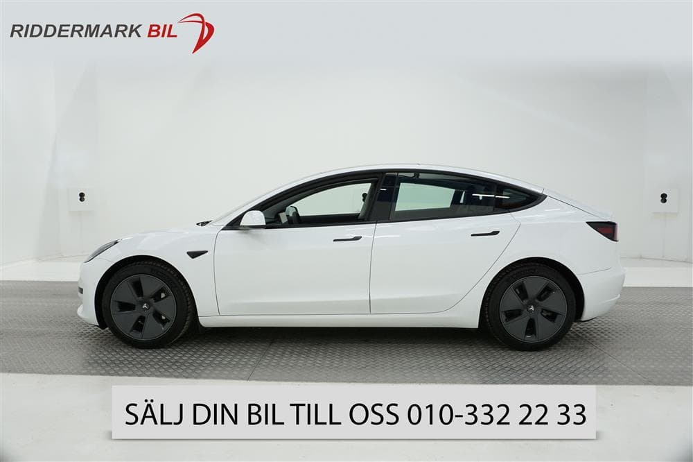 Tesla Model 3 Standard Range Plus 258hk