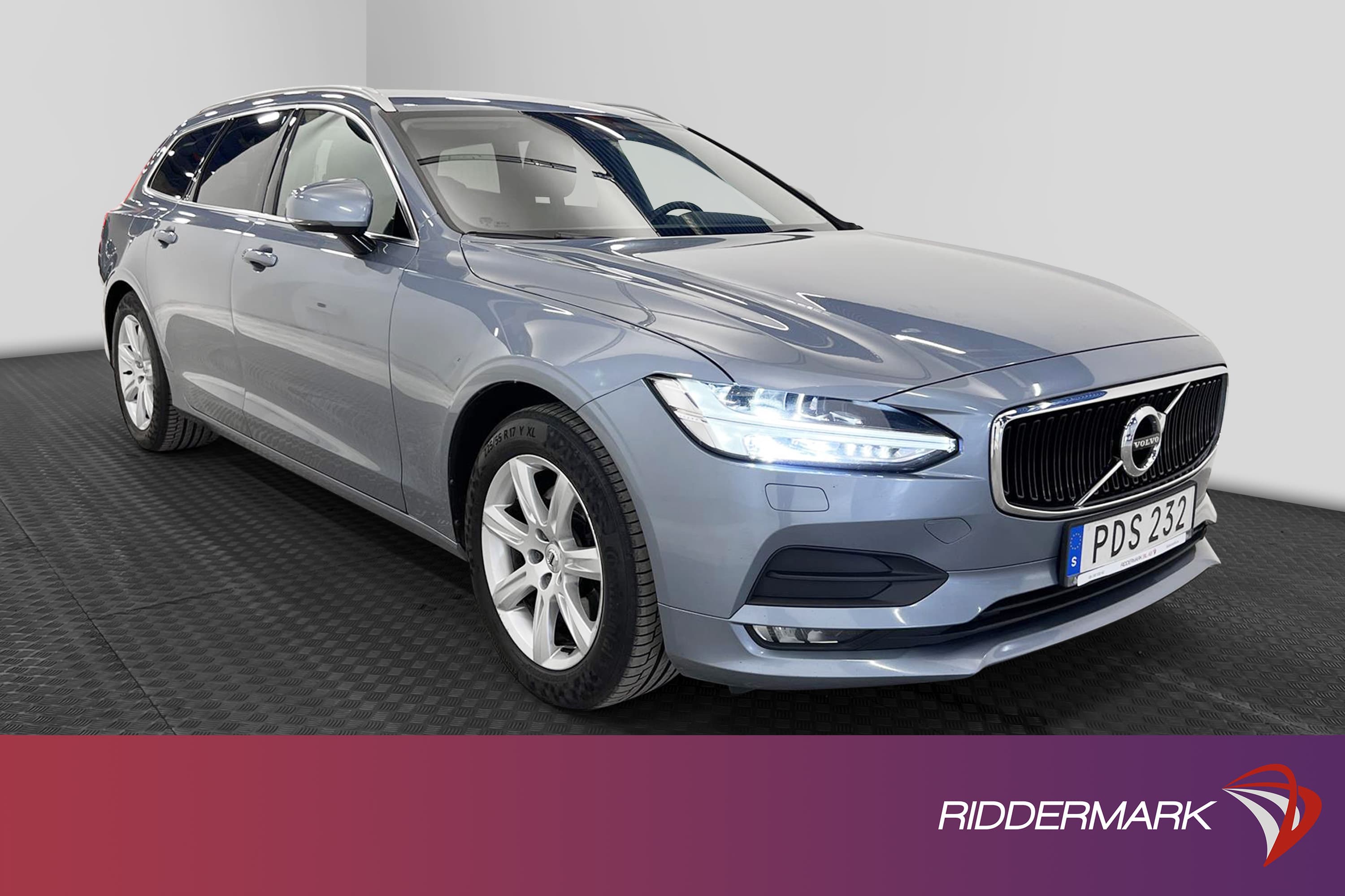 Volvo V90 D4 AWD 190hk Advanced VOC Värmare Drag Välservad