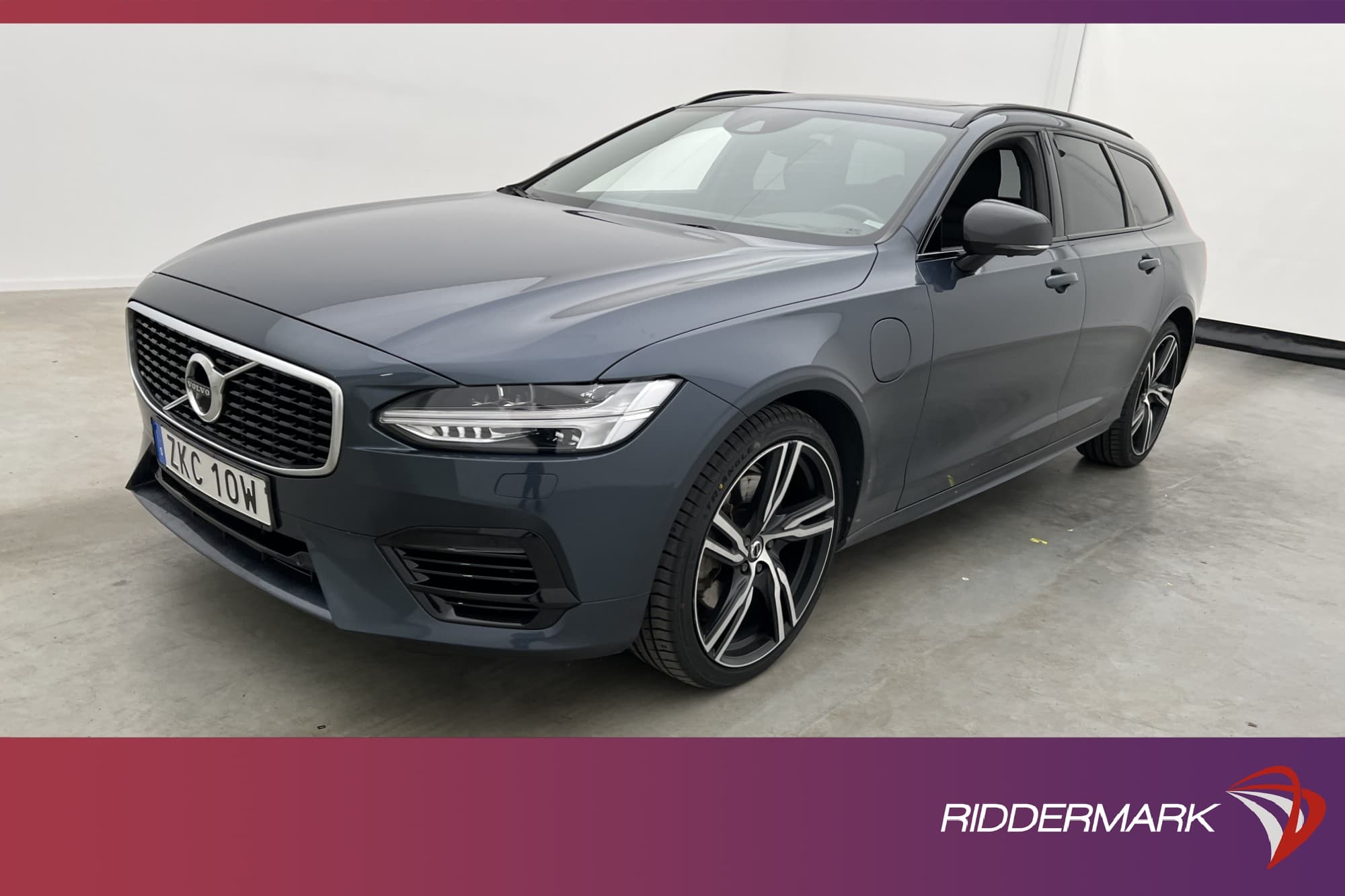 Volvo V90 Recharge T8 AWD