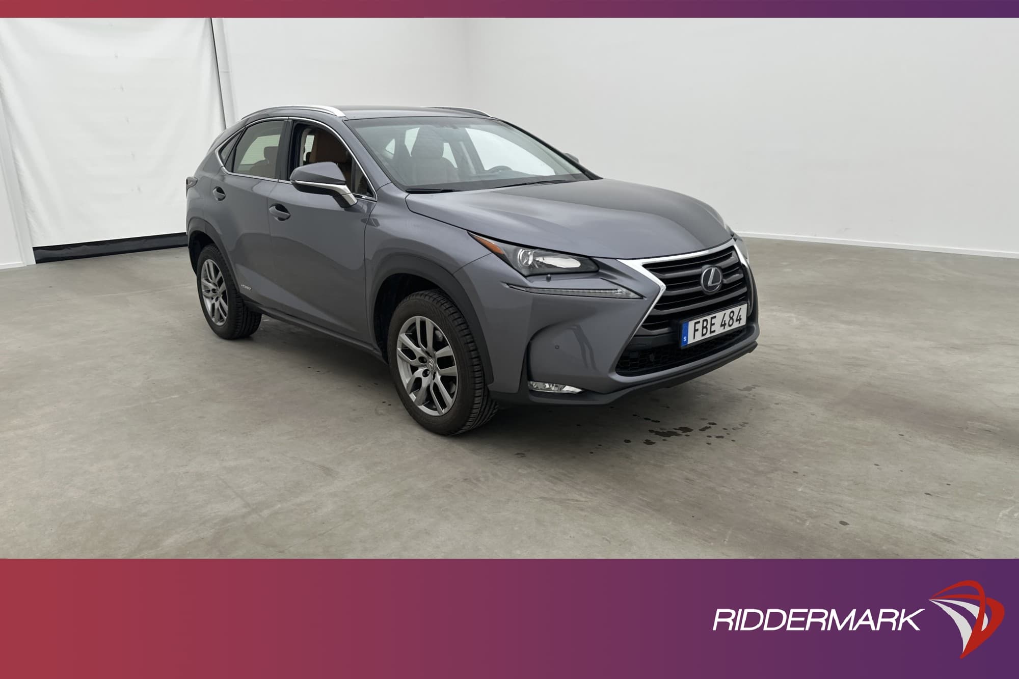 Lexus NX 300h 2.5 E-CVT