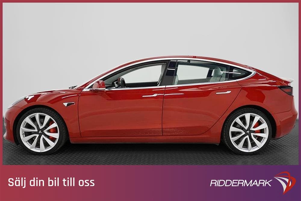 Tesla Model 3 Performance AWD 510hk Svensksåldexteriör