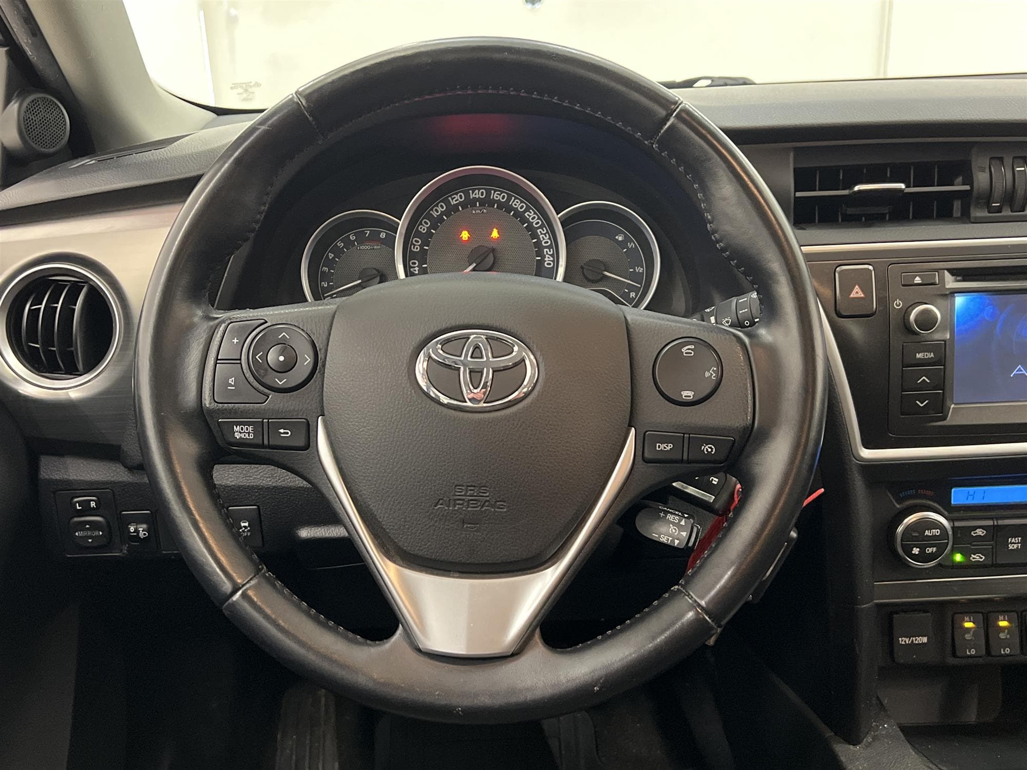 Toyota  Auris 1.6 Valvematic 132hk B-Kam 0,57L/mil