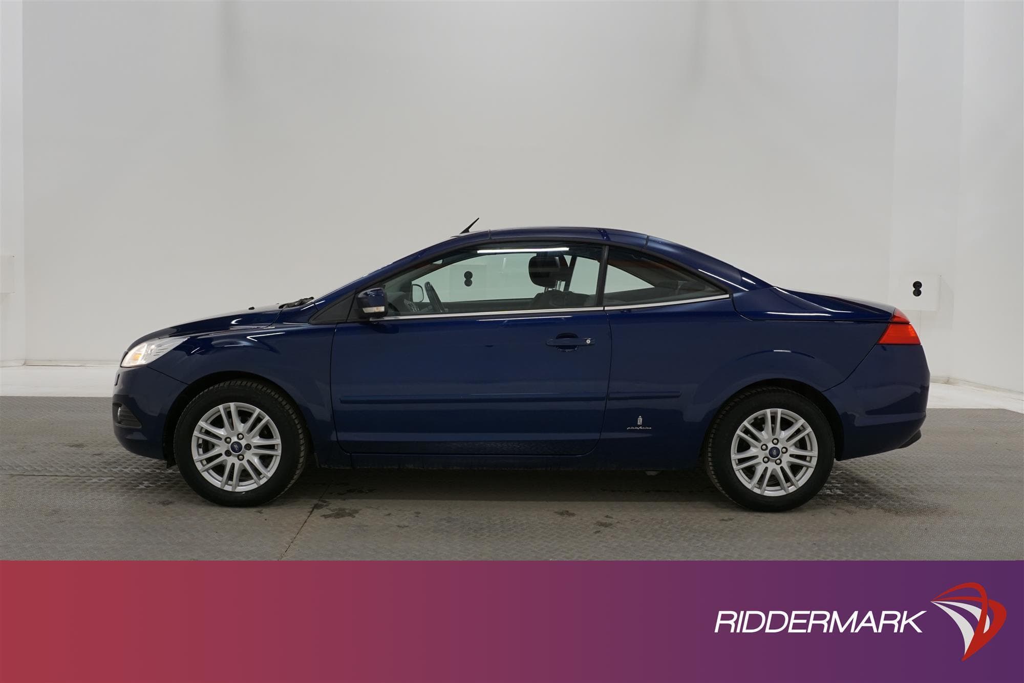 Ford Focus CC 1.6 100hk Luxury Låg Skatt 