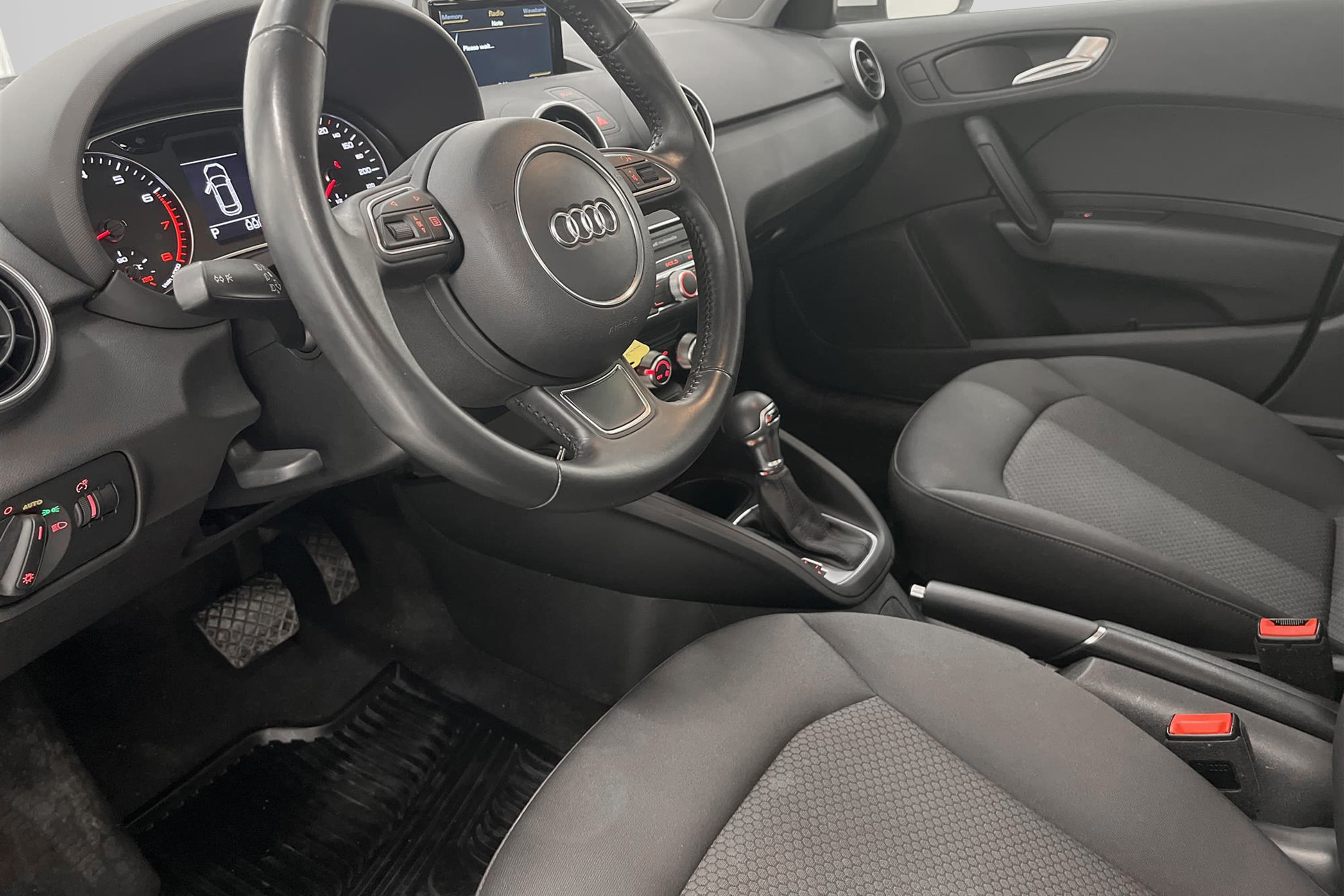Audi A1 Sportback 1.4 TFSI S-Tronic 125hk Proline Välservad
